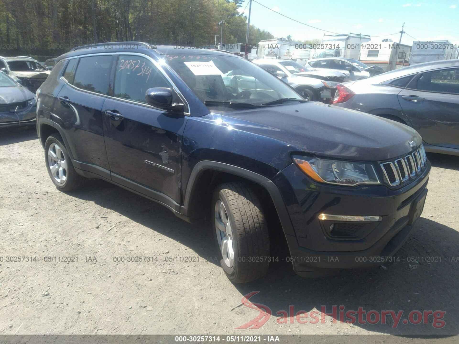 3C4NJDBB4JT270880 2018 JEEP COMPASS