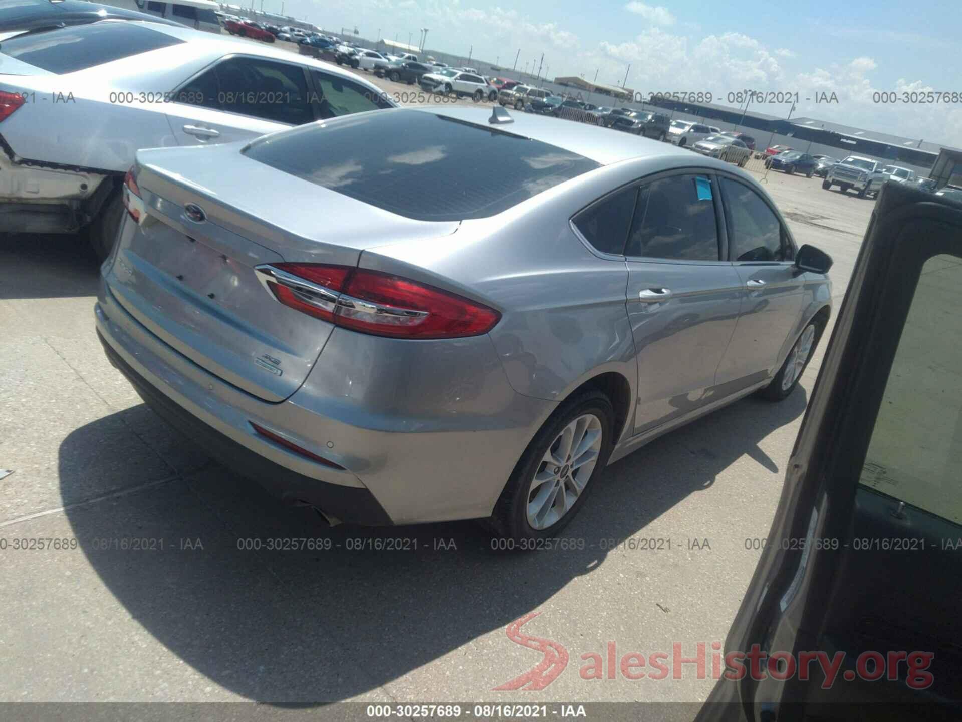 3FA6P0HD0LR258042 2020 FORD FUSION