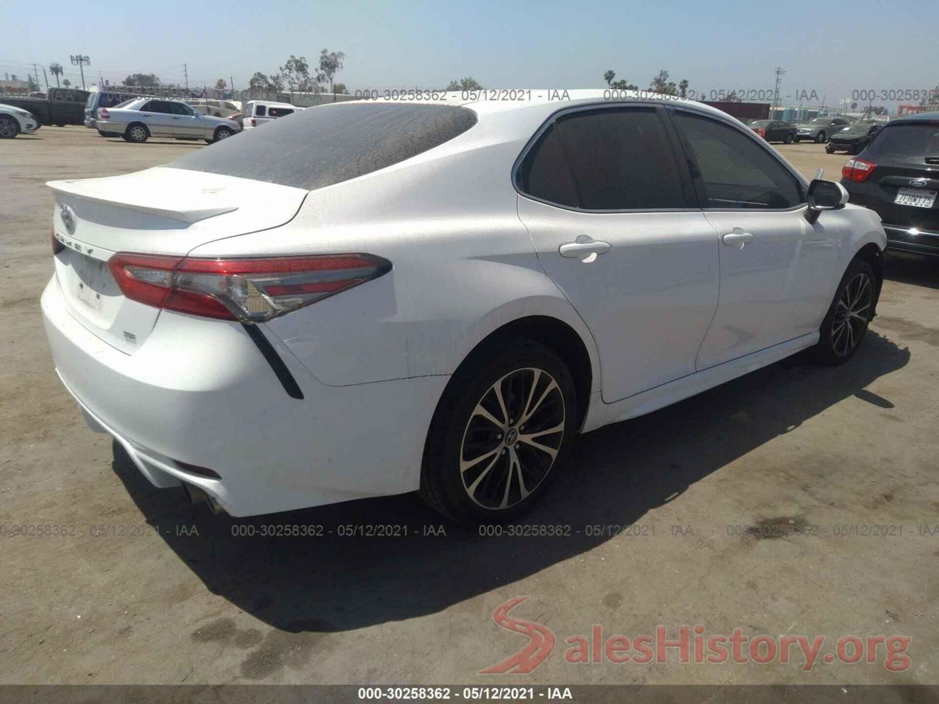 4T1B11HKXJU081399 2018 TOYOTA CAMRY