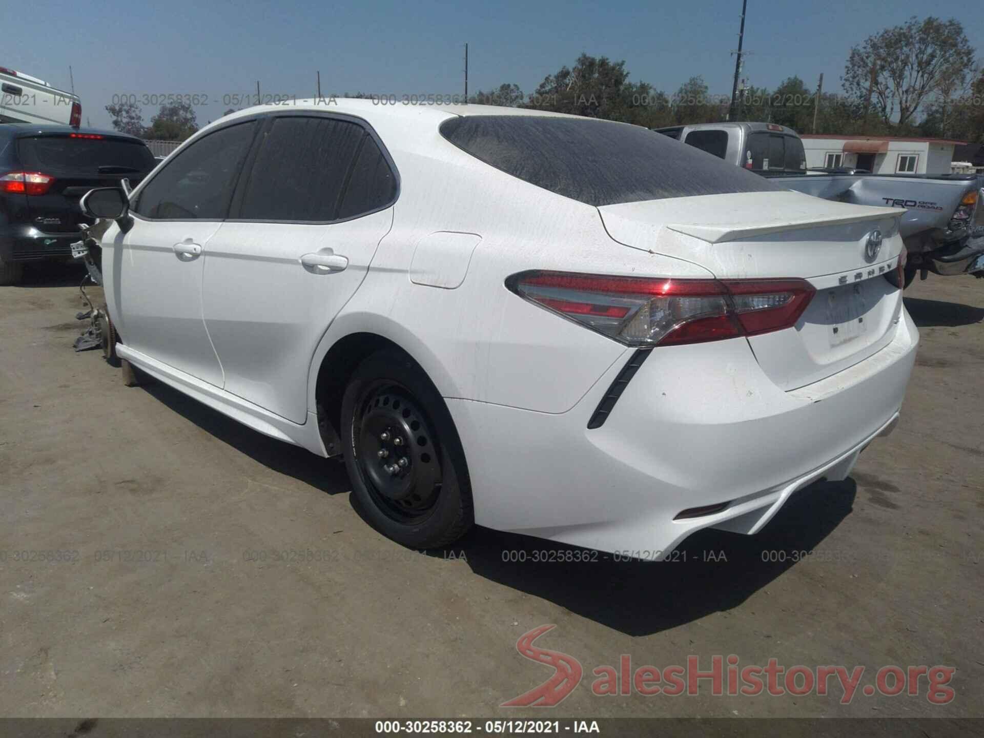 4T1B11HKXJU081399 2018 TOYOTA CAMRY