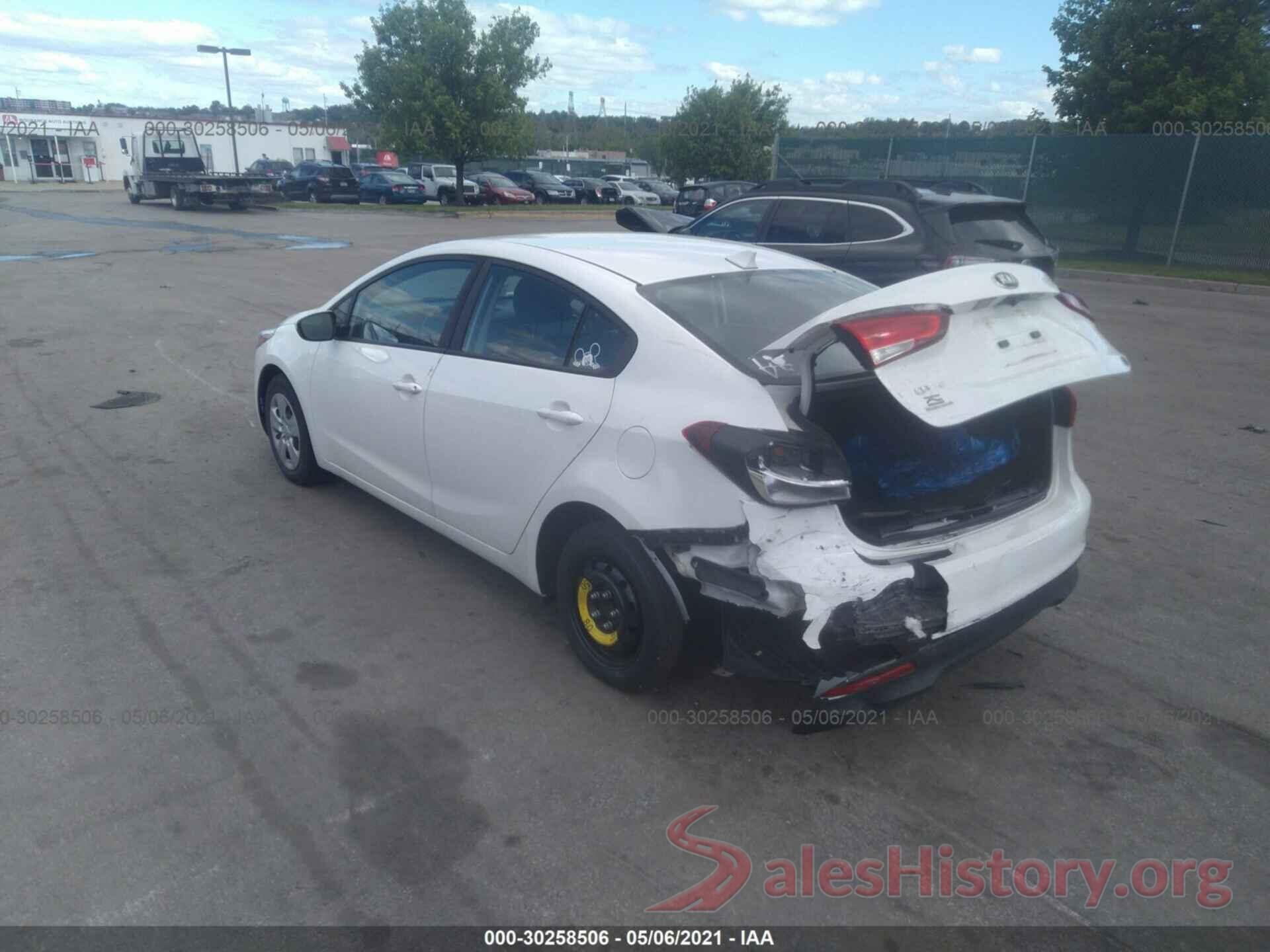 3KPFK4A79HE161036 2017 KIA FORTE