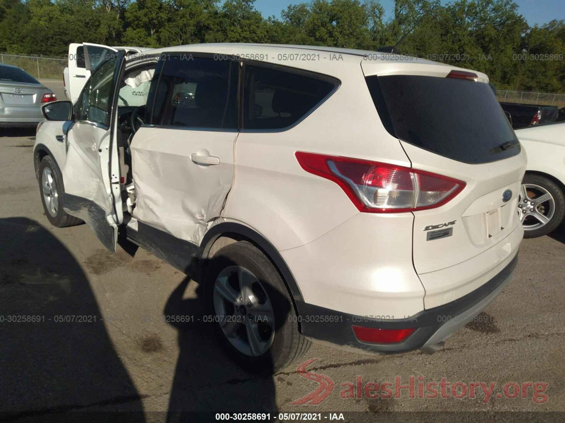 1FMCU0G7XGUB89095 2016 FORD ESCAPE