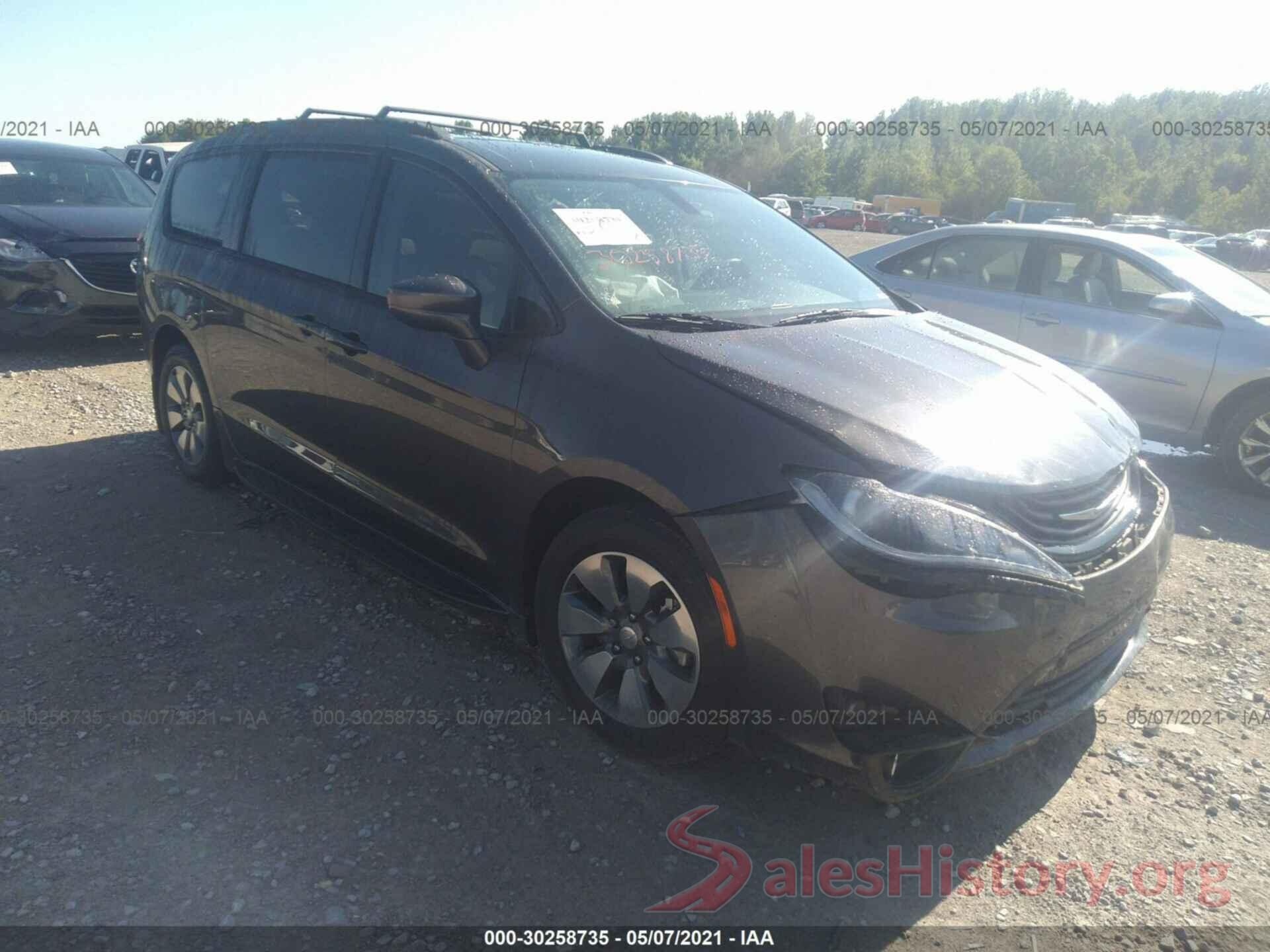 2C4RC1H7XJR355271 2018 CHRYSLER PACIFICA