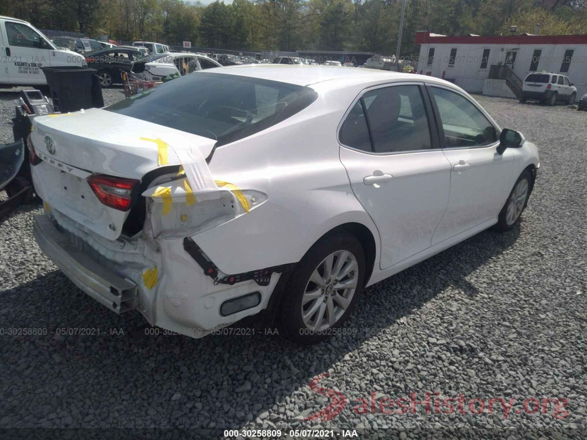 4T1B11HK0JU664984 2018 TOYOTA CAMRY