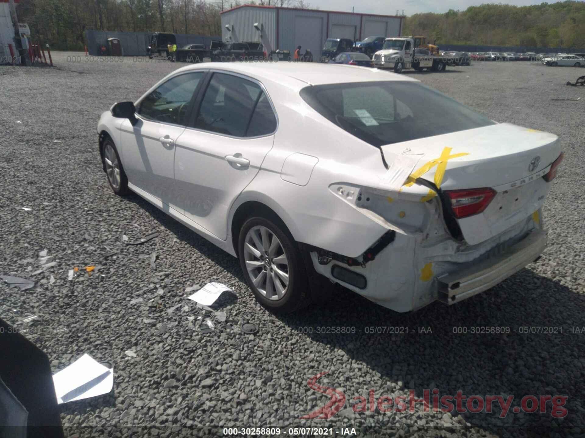 4T1B11HK0JU664984 2018 TOYOTA CAMRY