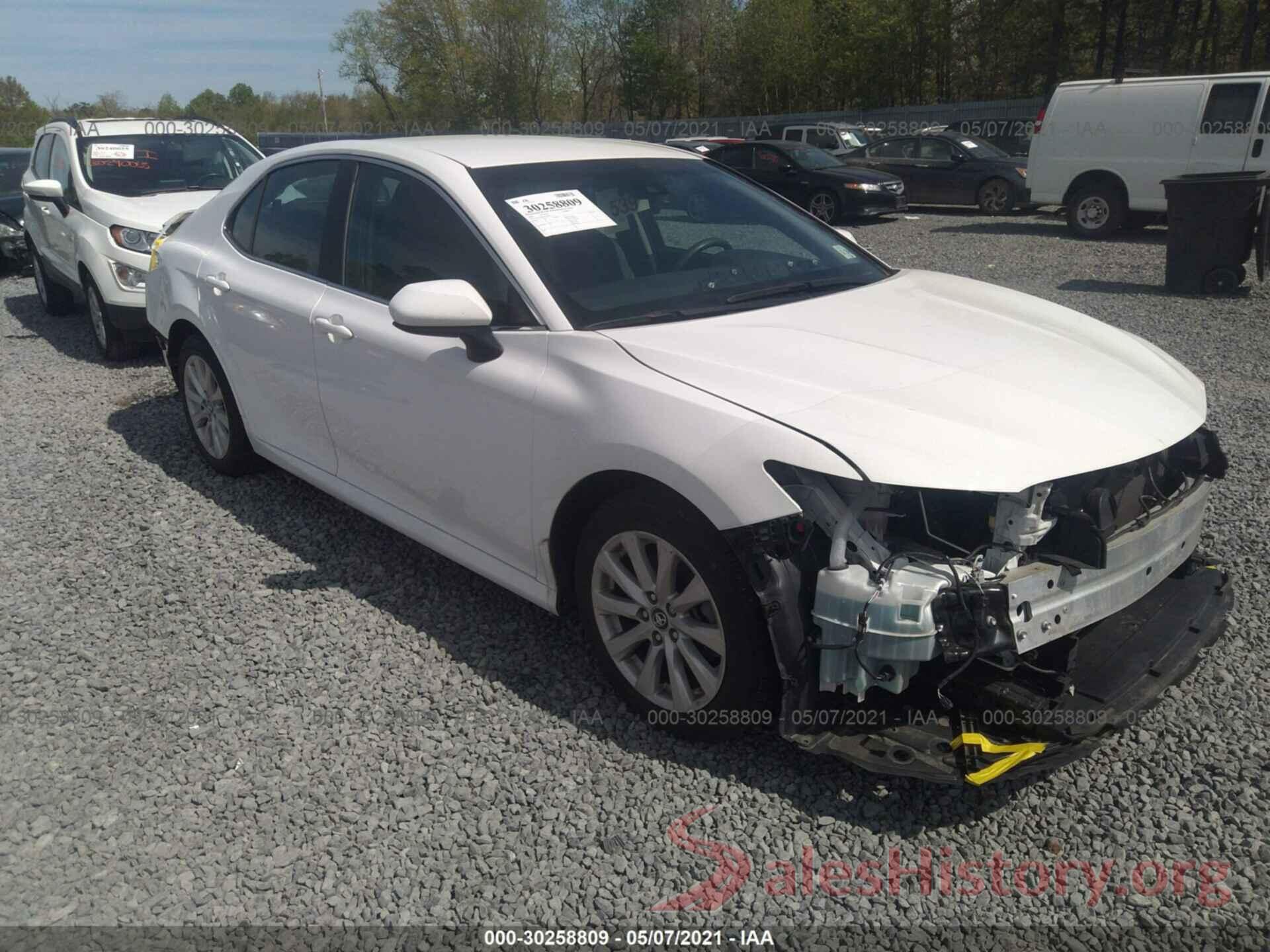 4T1B11HK0JU664984 2018 TOYOTA CAMRY