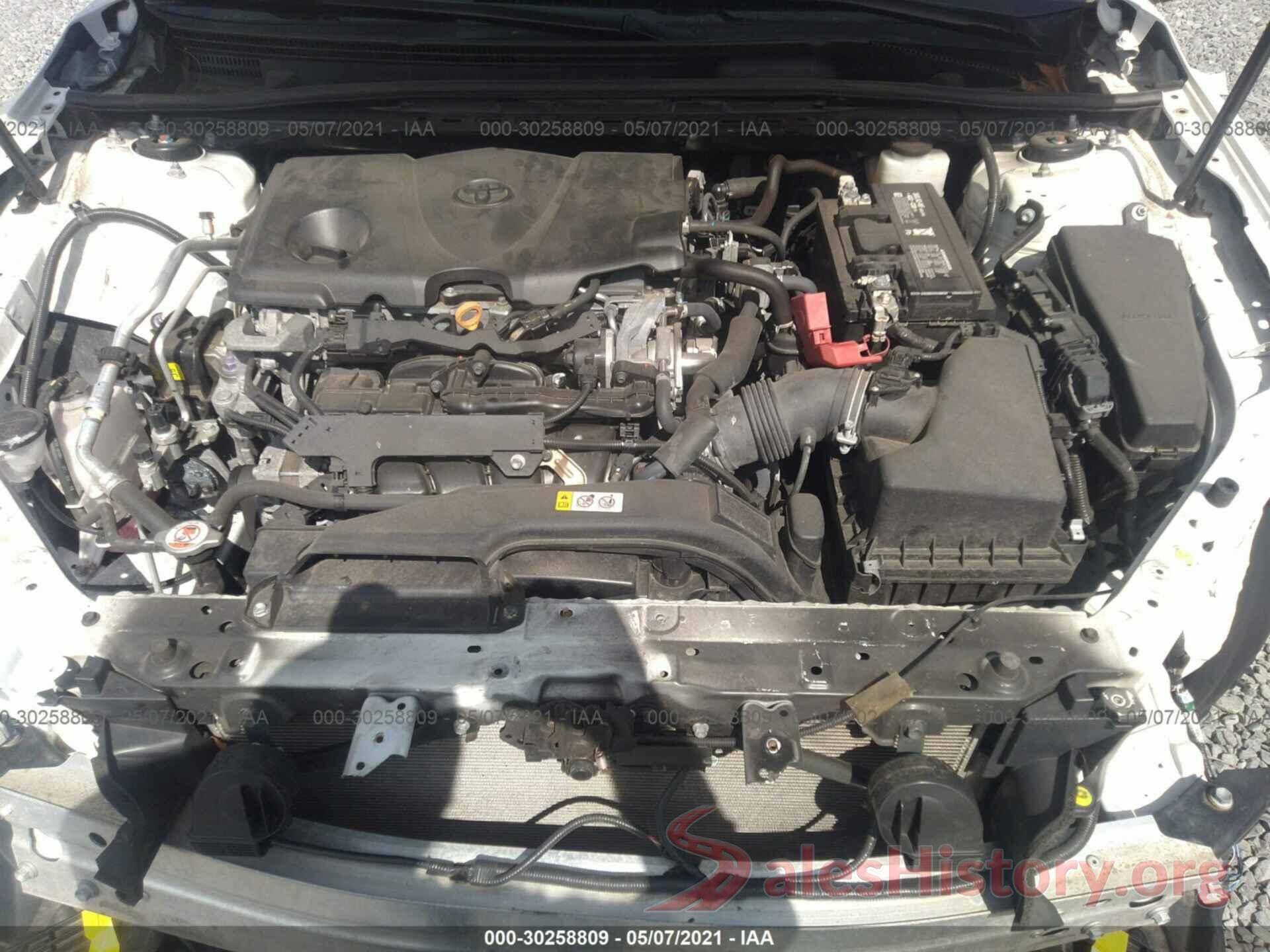 4T1B11HK0JU664984 2018 TOYOTA CAMRY