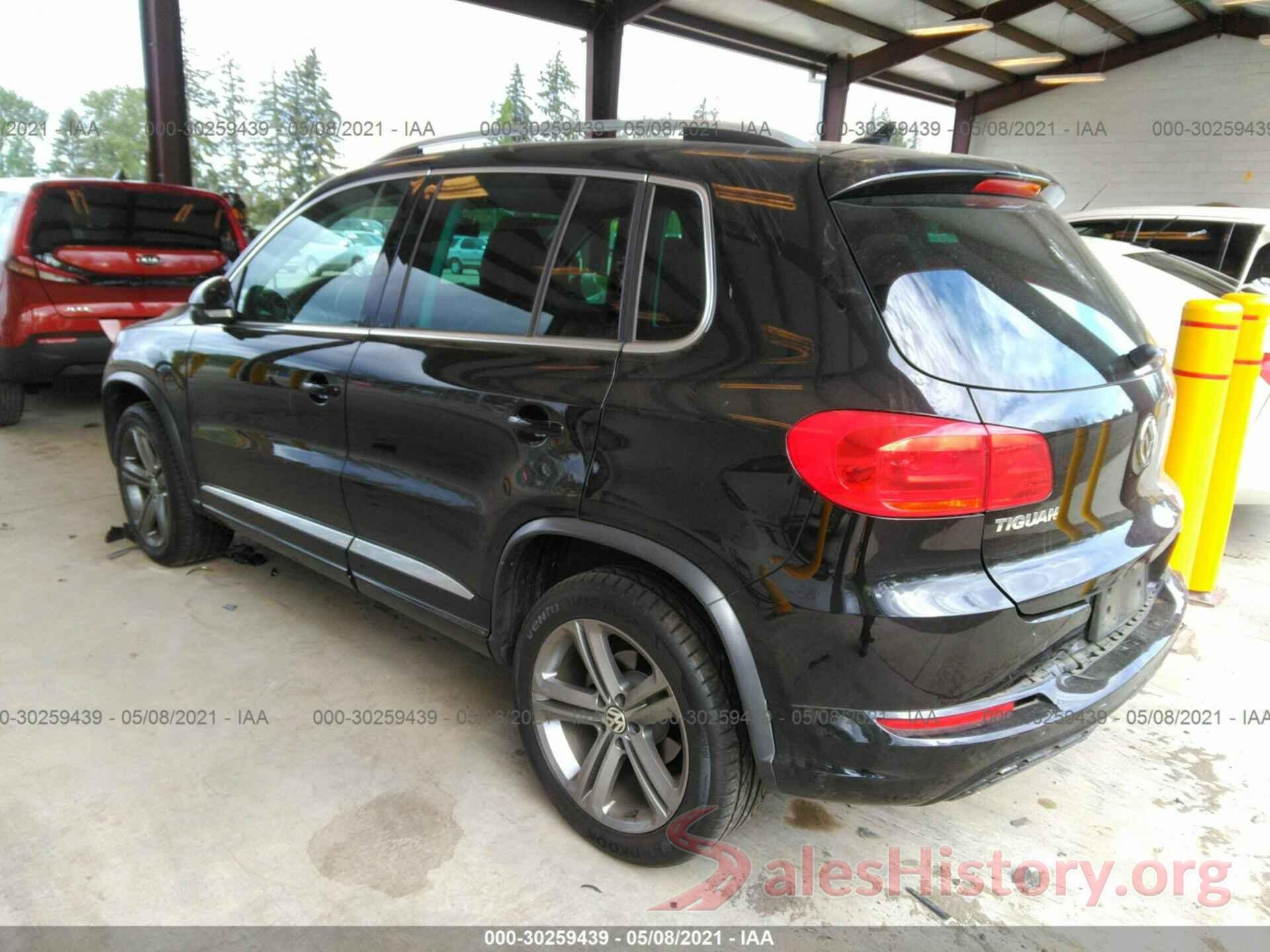 WVGUV7AX2HK021631 2017 VOLKSWAGEN TIGUAN