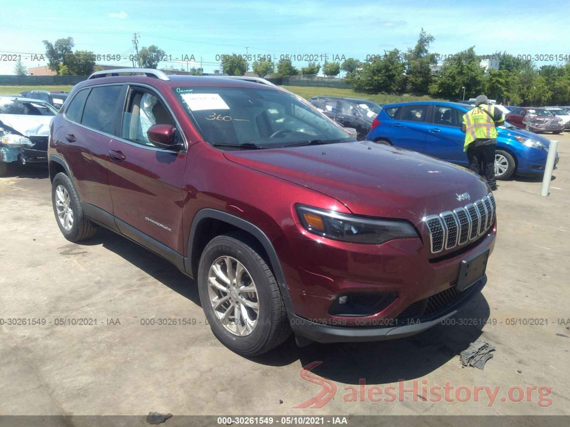 1C4PJMCB0KD140240 2019 JEEP CHEROKEE