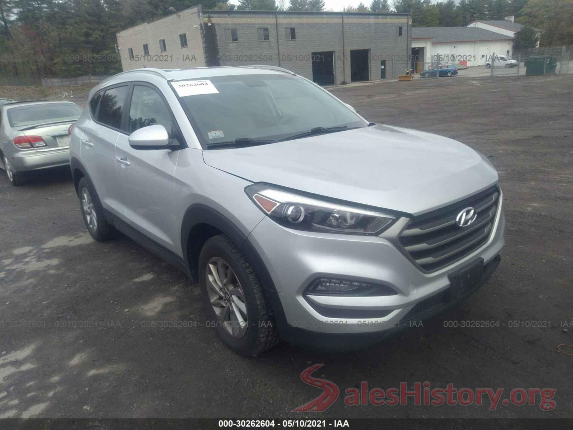 KM8J3CA4XGU067962 2016 HYUNDAI TUCSON