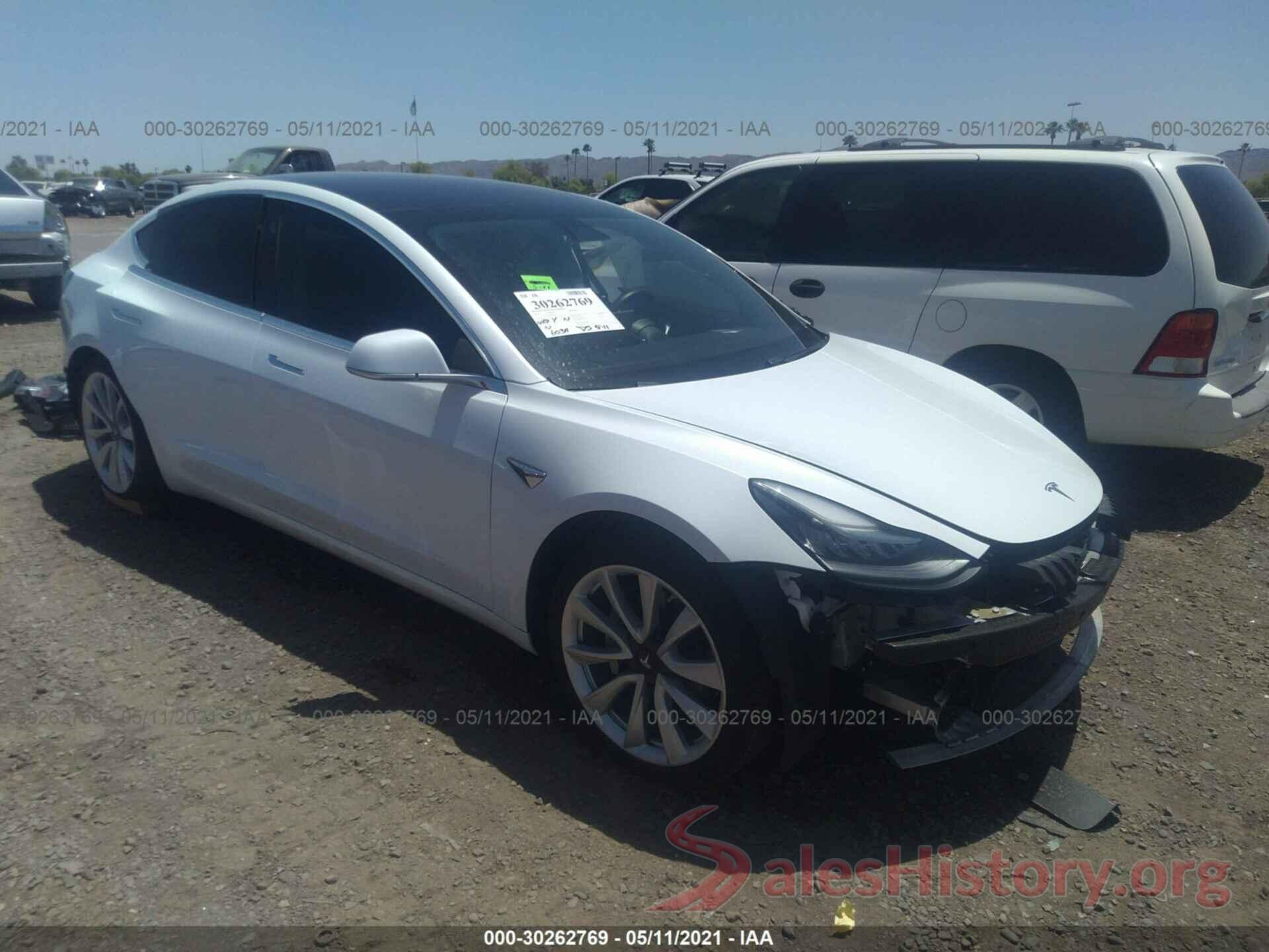 5YJ3E1EB3JF067726 2018 TESLA MODEL 3