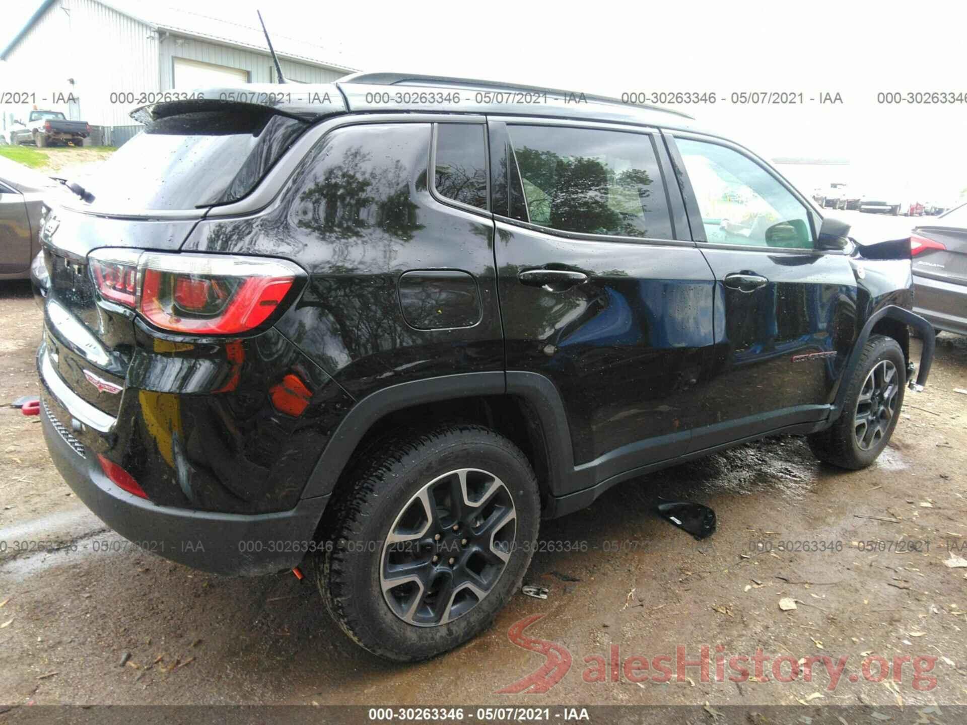 3C4NJDDB5KT639017 2019 JEEP COMPASS