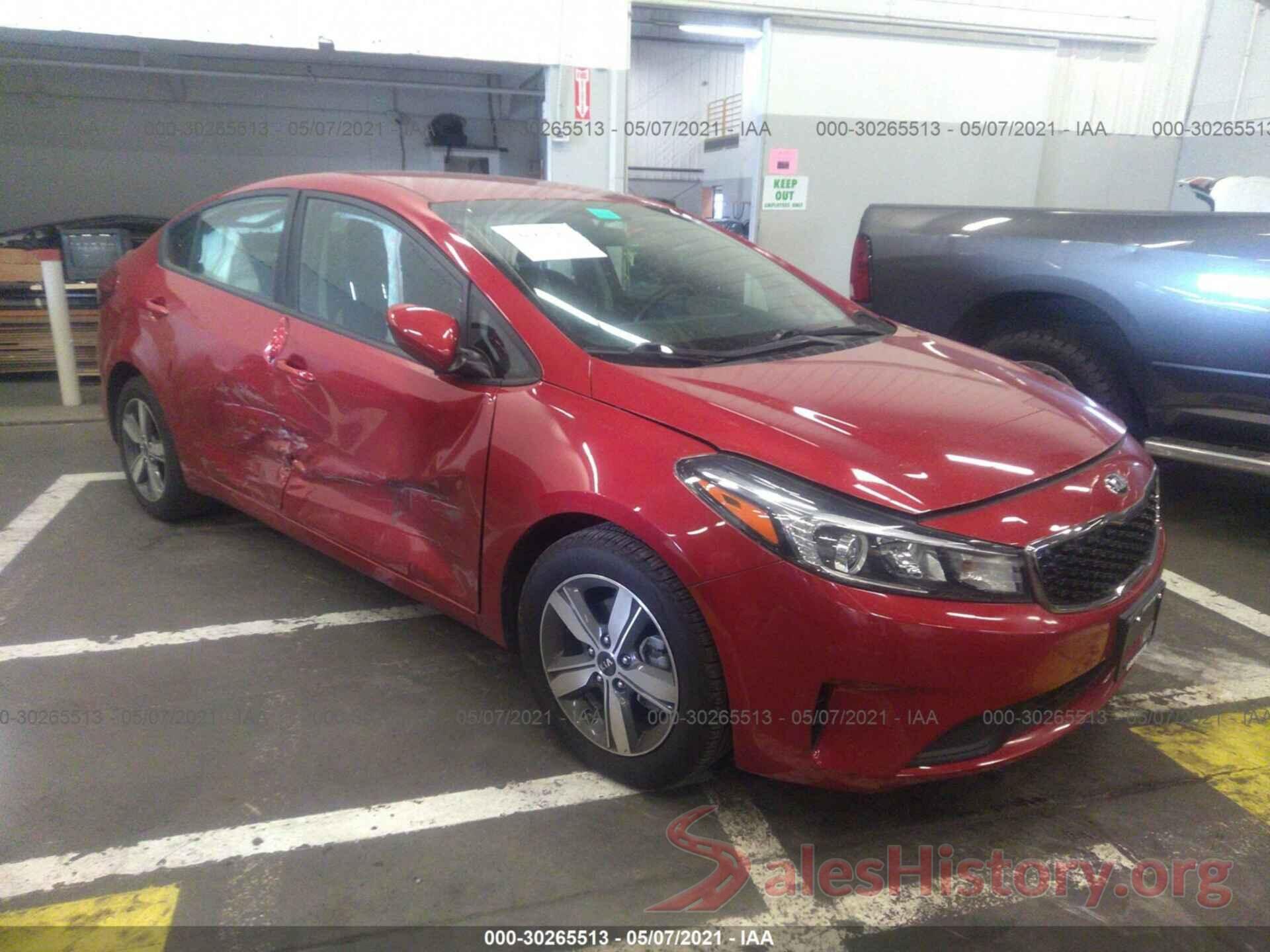 3KPFL4A70JE241019 2018 KIA FORTE