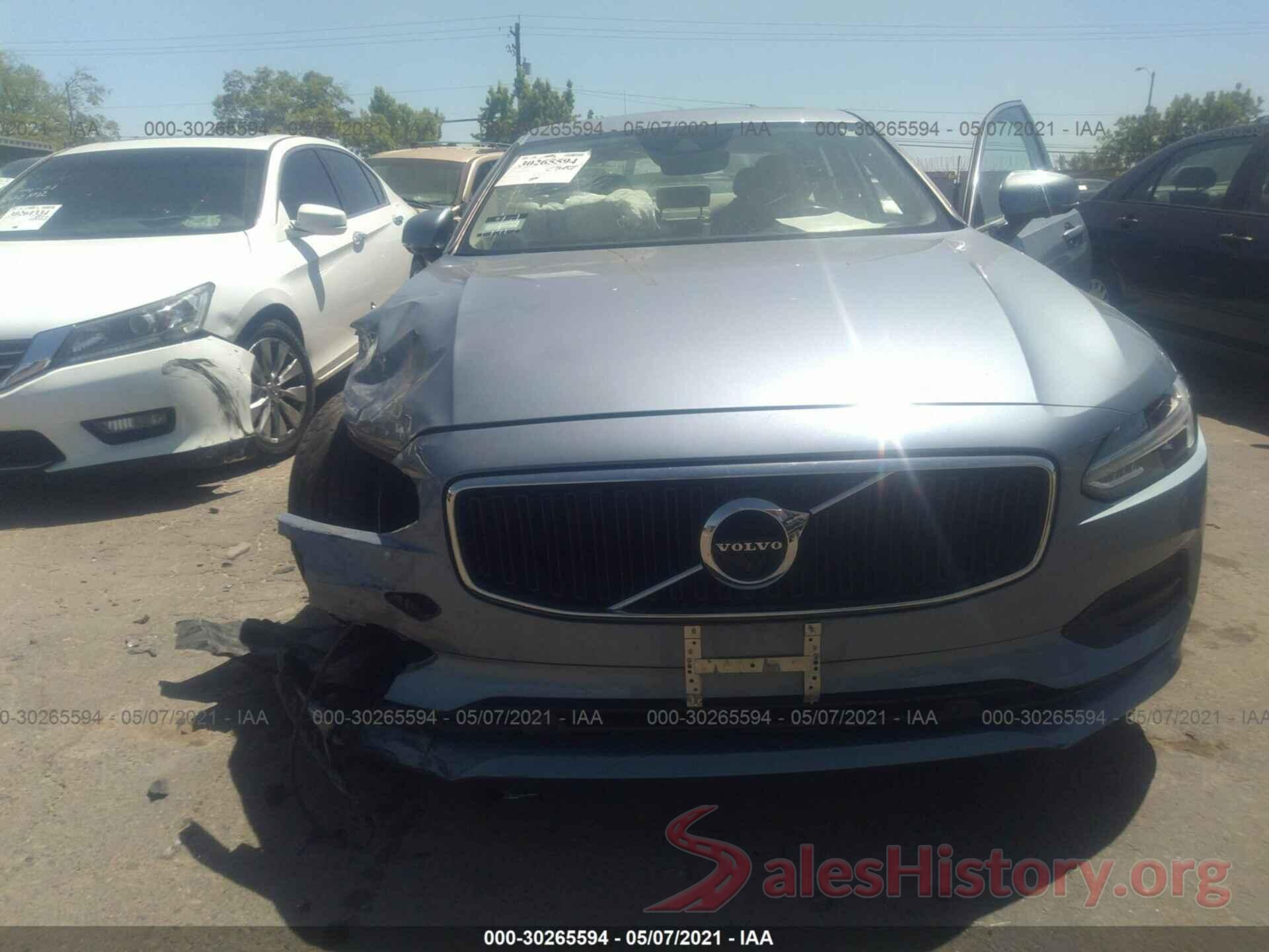 YV1A22MK4H1005658 2017 VOLVO S90