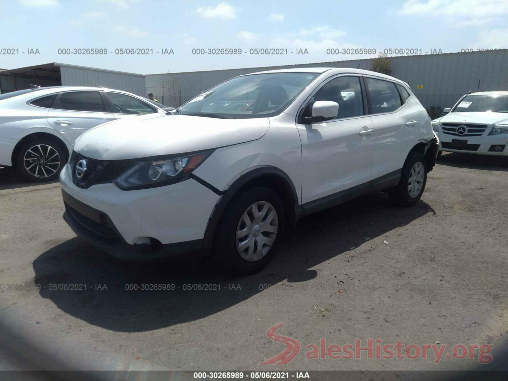 JN1BJ1CP6HW003890 2017 NISSAN ROGUE SPORT