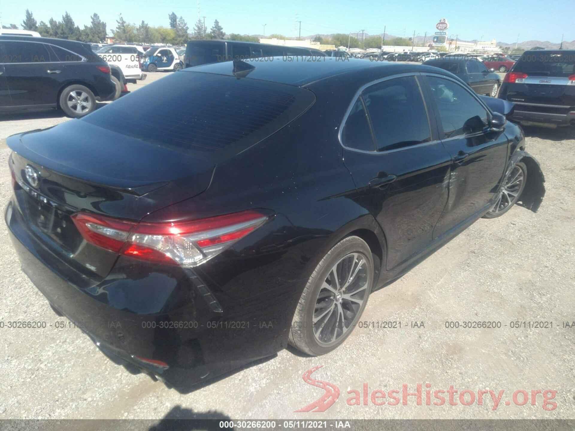 4T1B11HK5JU155280 2018 TOYOTA CAMRY