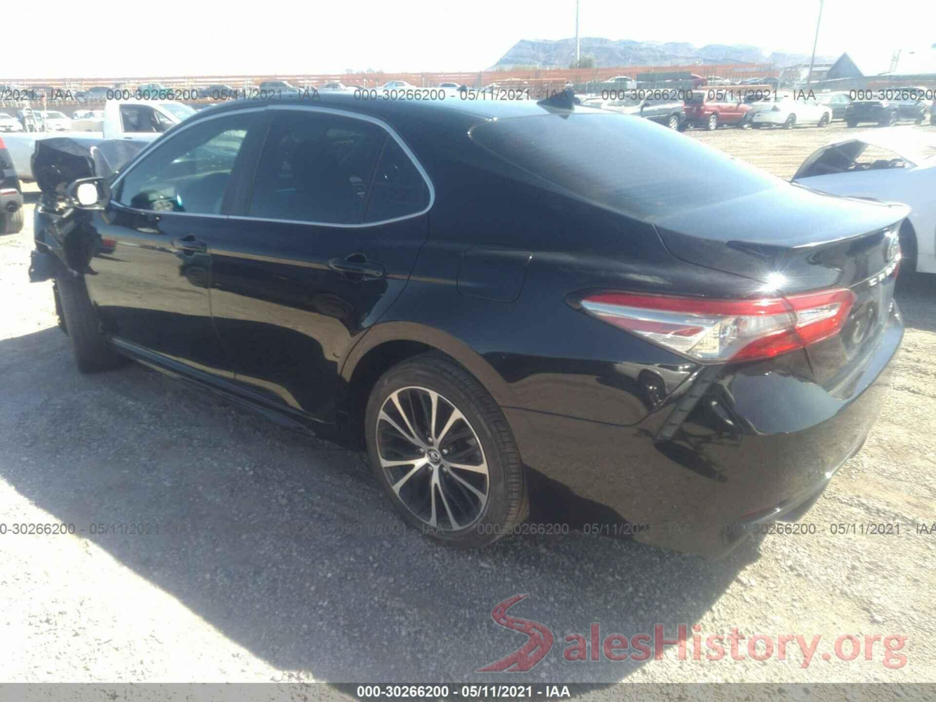 4T1B11HK5JU155280 2018 TOYOTA CAMRY