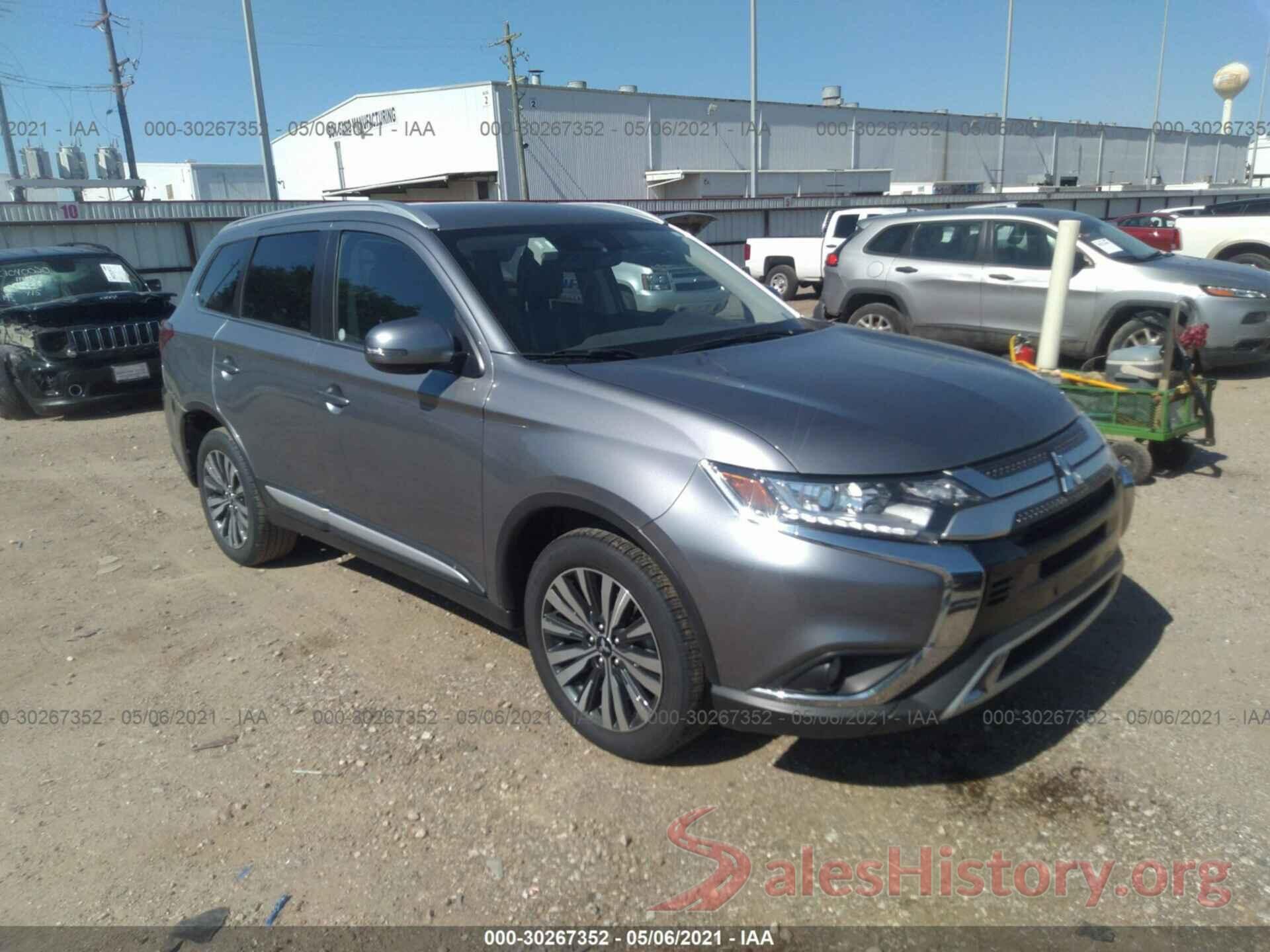 JA4AZ3A38LZ027042 2020 MITSUBISHI OUTLANDER