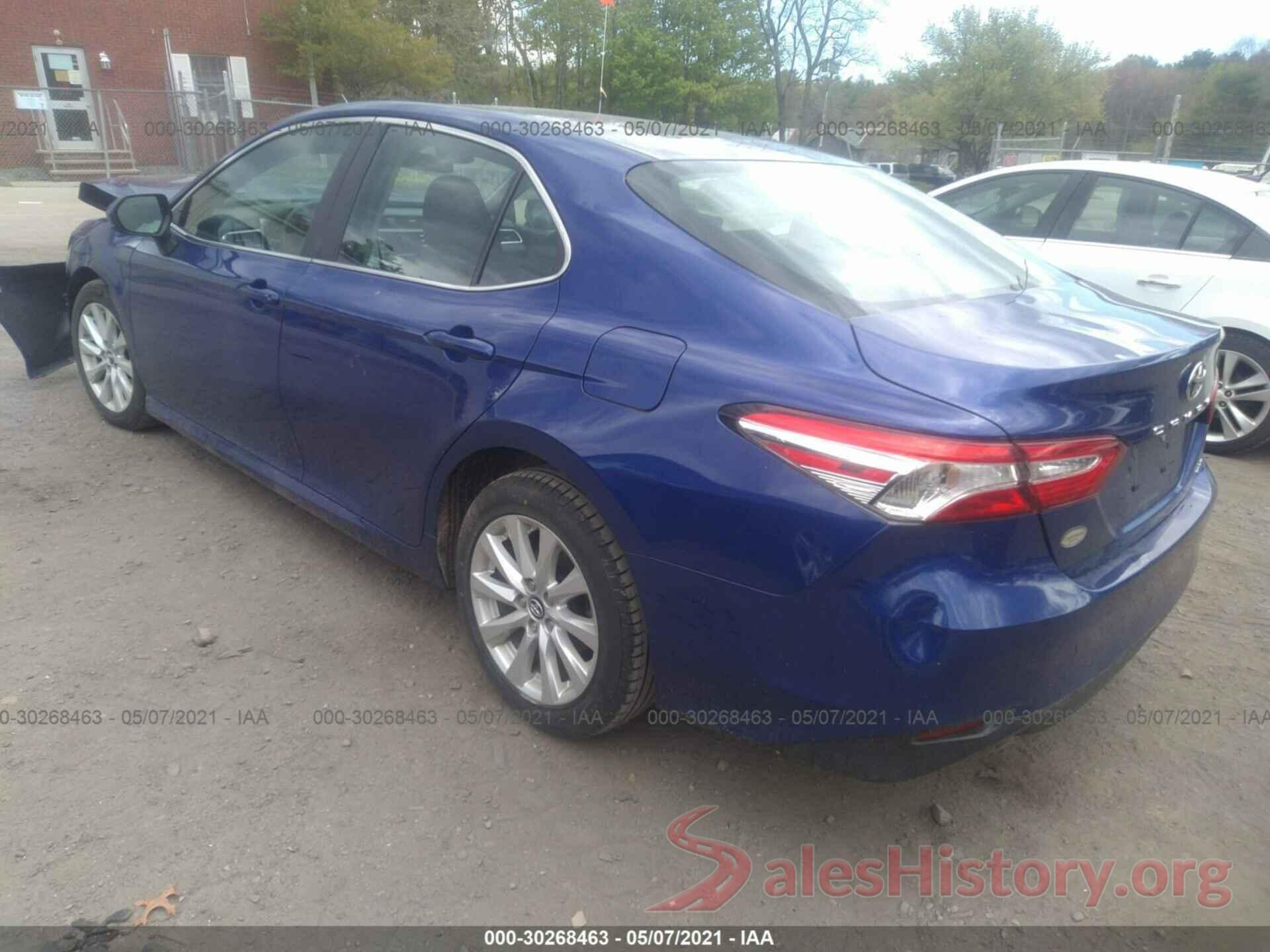 4T1B11HKXJU573382 2018 TOYOTA CAMRY