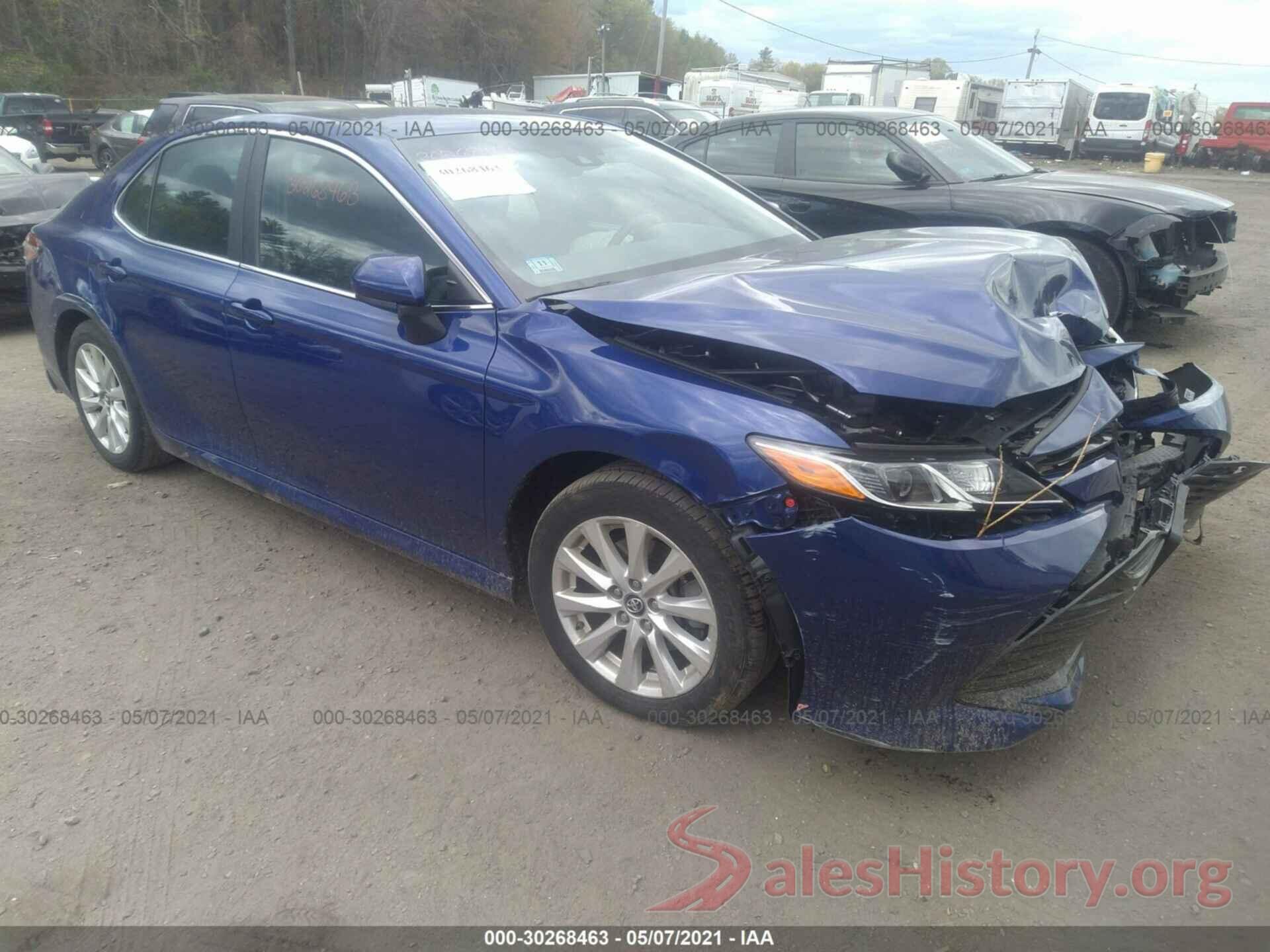 4T1B11HKXJU573382 2018 TOYOTA CAMRY