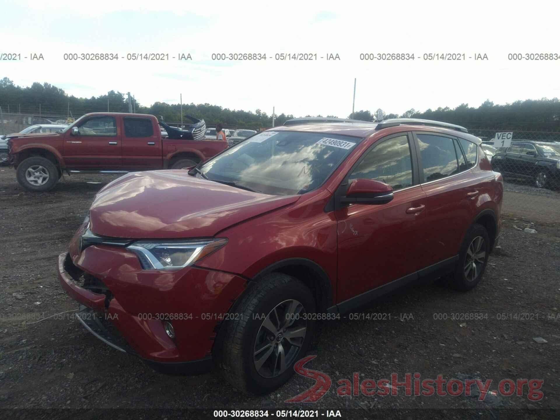 JTMRFREV5HJ142543 2017 TOYOTA RAV4