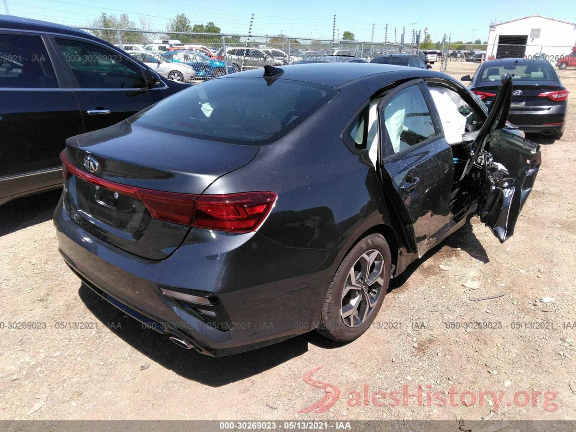 3KPF24AD0ME264104 2021 KIA FORTE