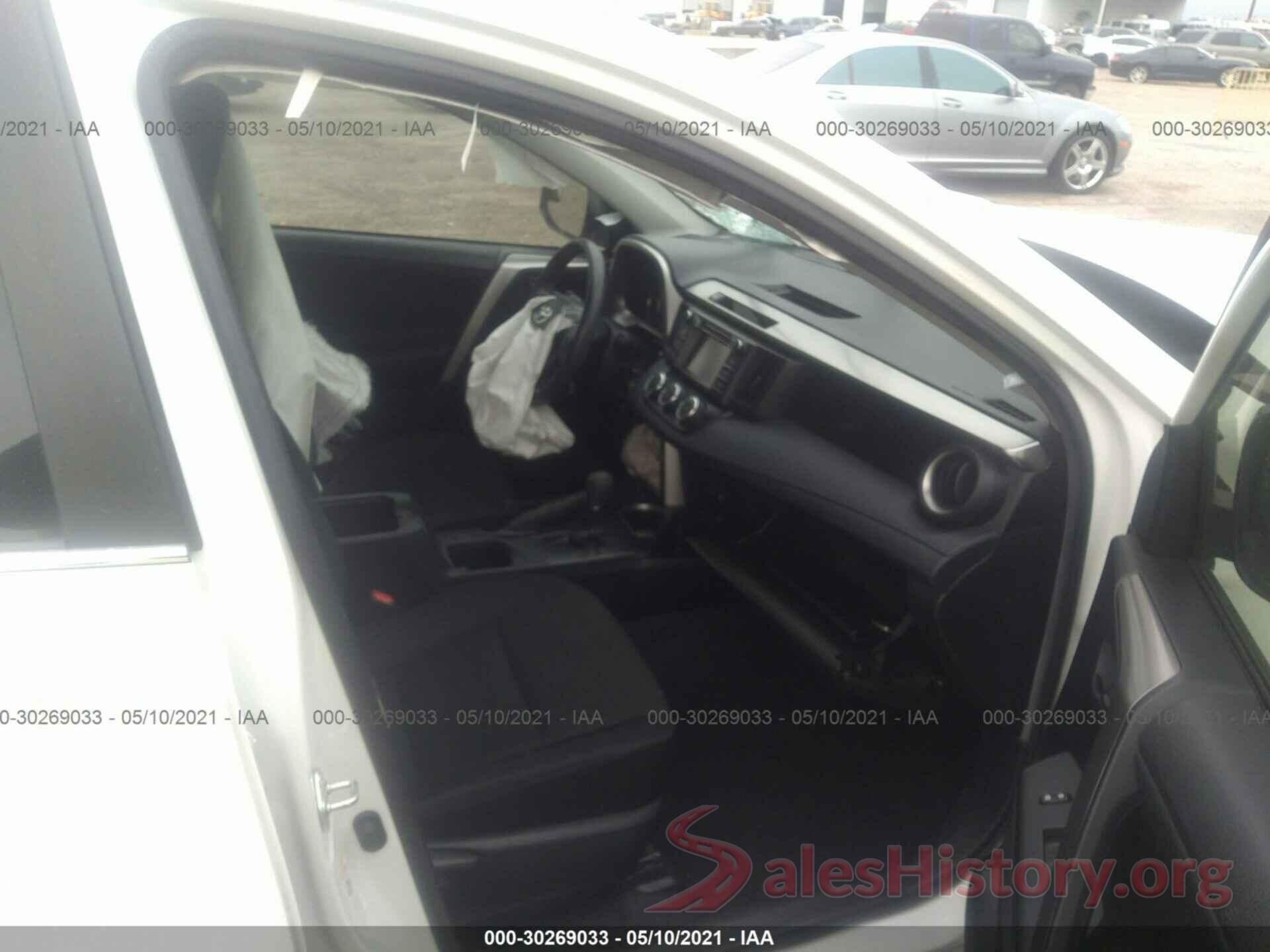 JTMZFREV2GJ080582 2016 TOYOTA RAV4