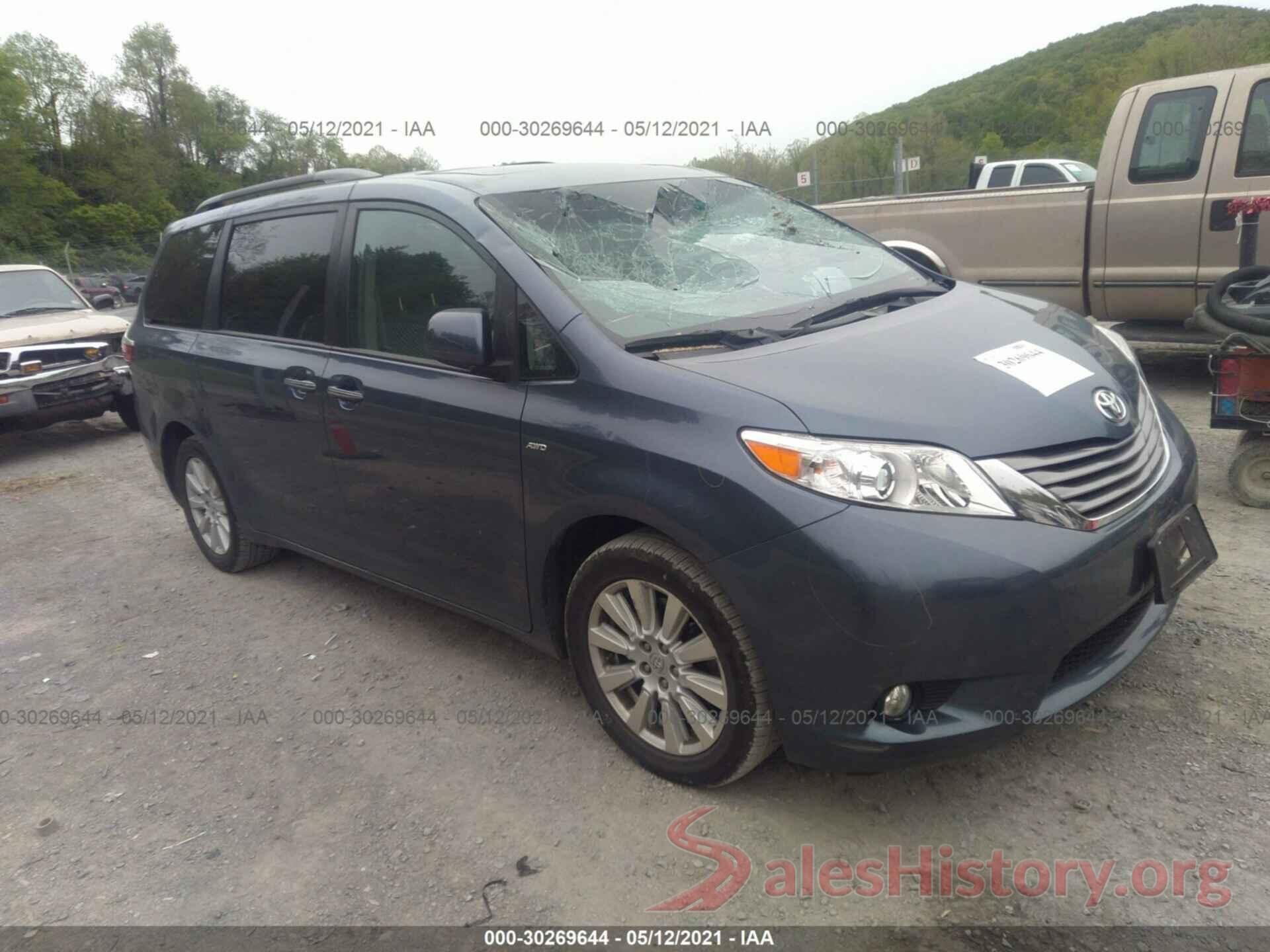 5TDDZ3DC8HS177076 2017 TOYOTA SIENNA