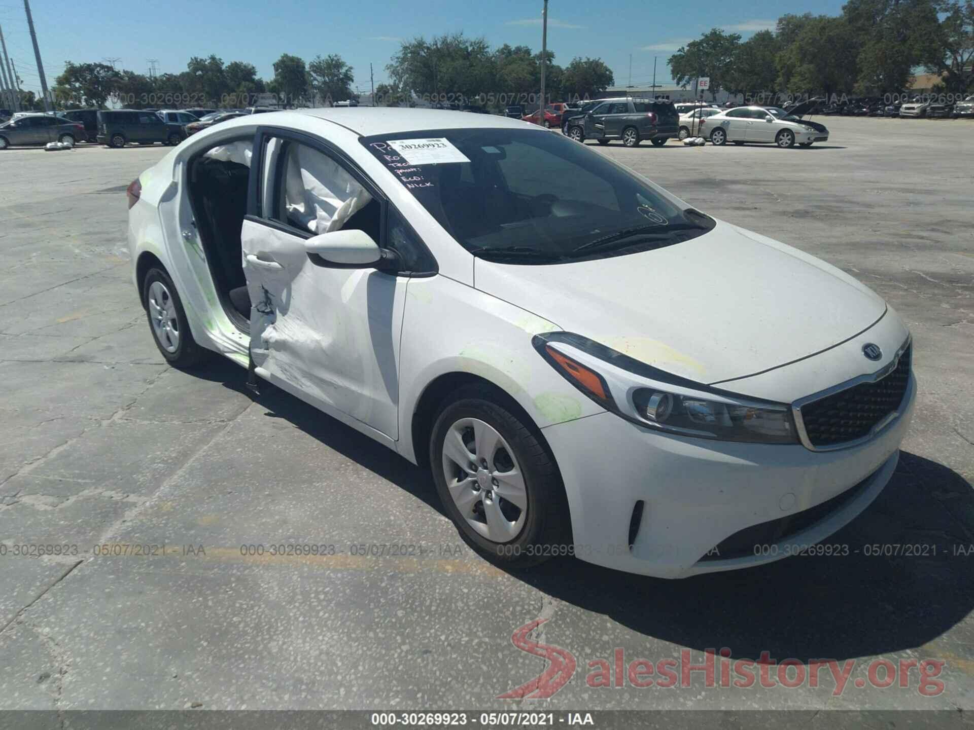 3KPFK4A72JE284814 2018 KIA FORTE