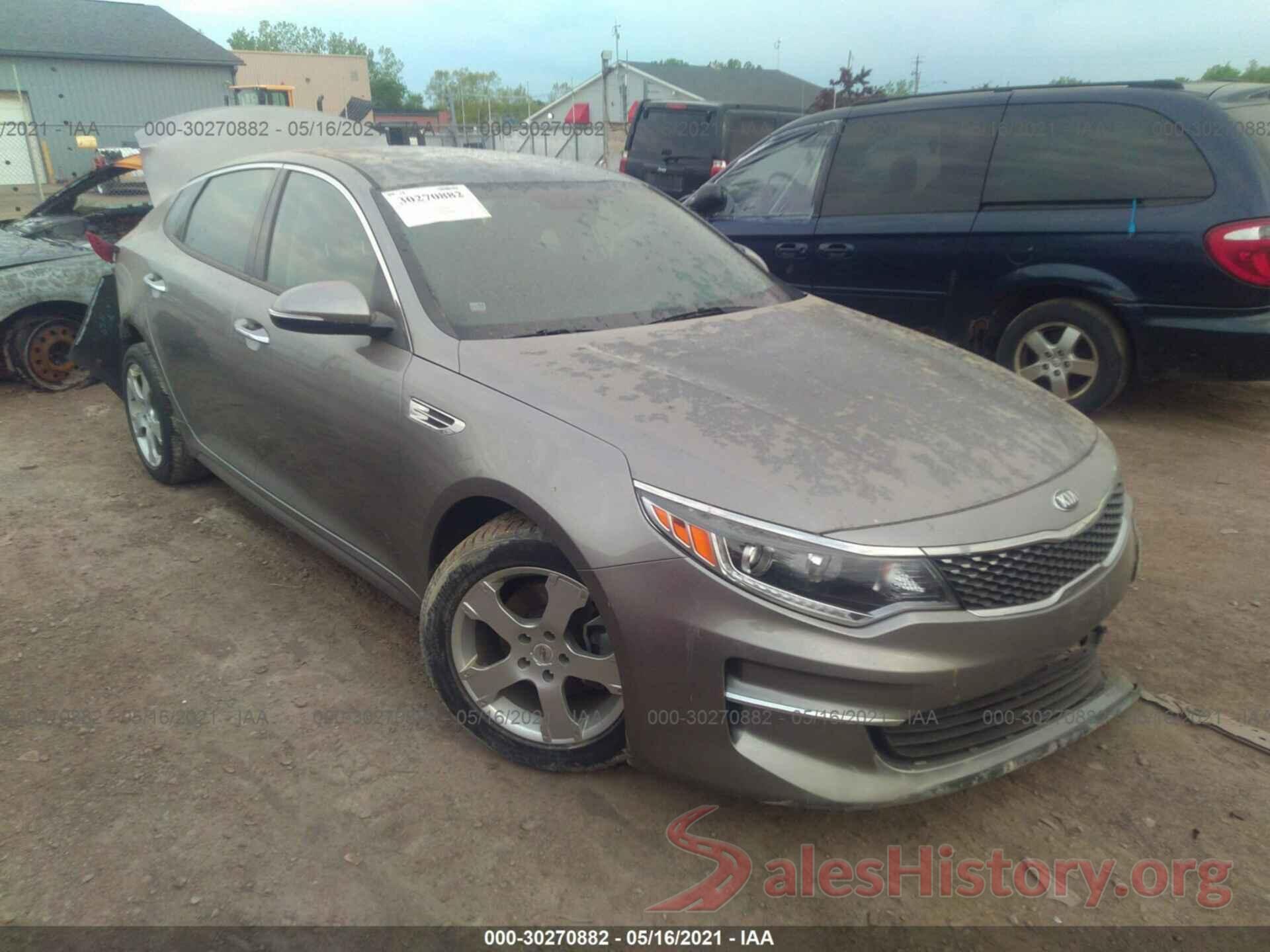 5XXGU4L37JG218131 2018 KIA OPTIMA