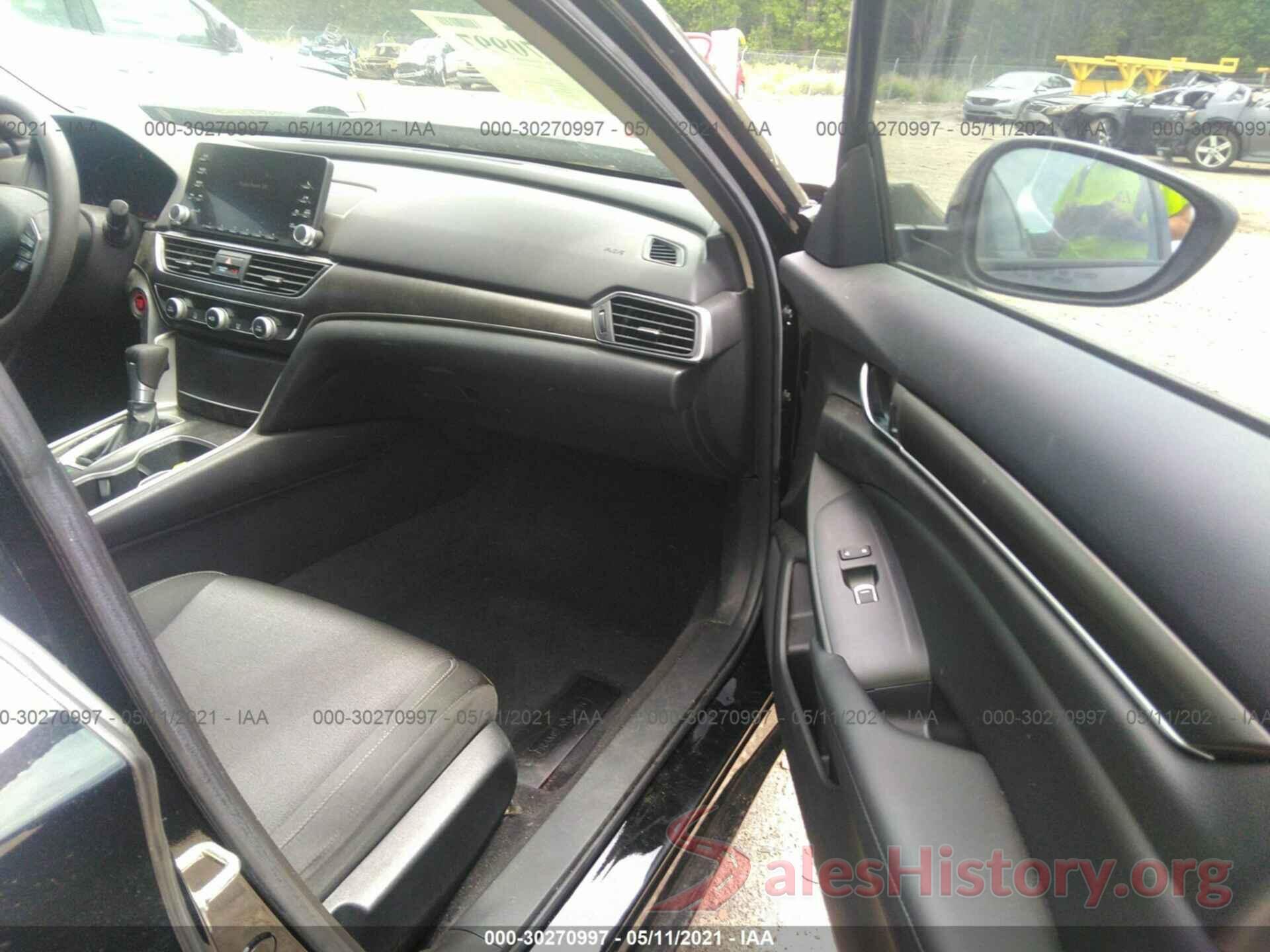 1HGCV1F12KA075933 2019 HONDA ACCORD SEDAN