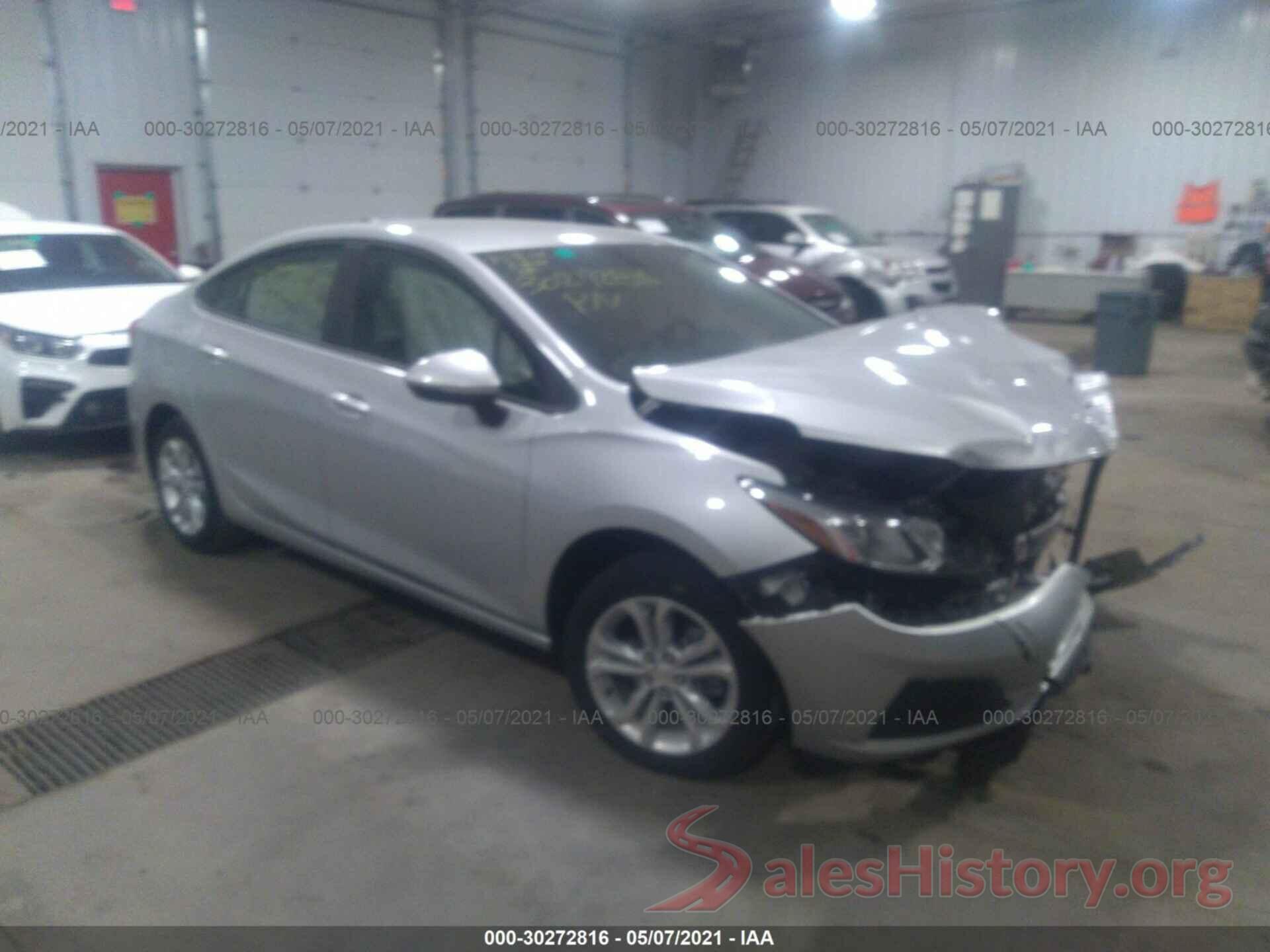 1G1BC5SM9K7151869 2019 CHEVROLET CRUZE