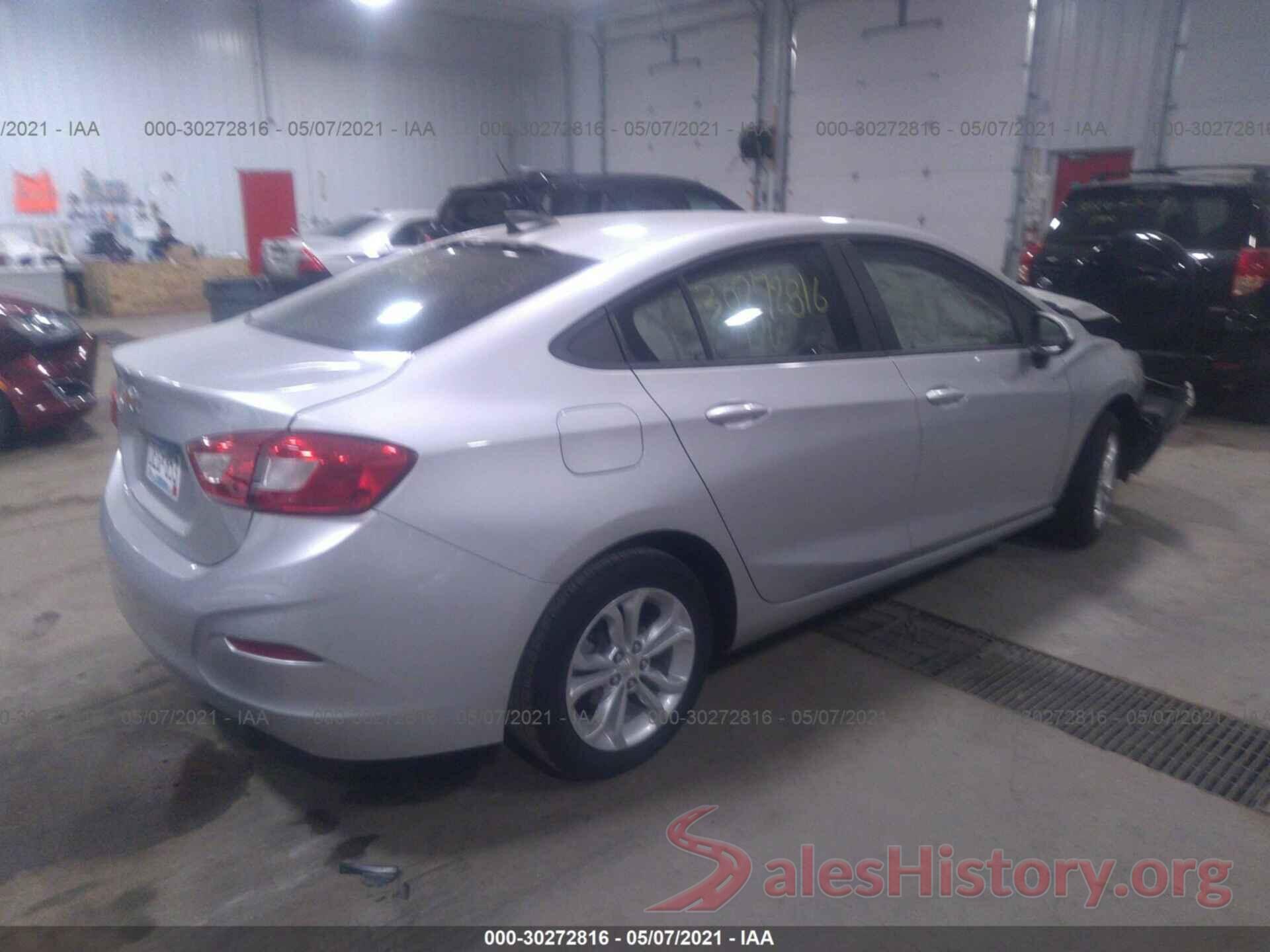 1G1BC5SM9K7151869 2019 CHEVROLET CRUZE