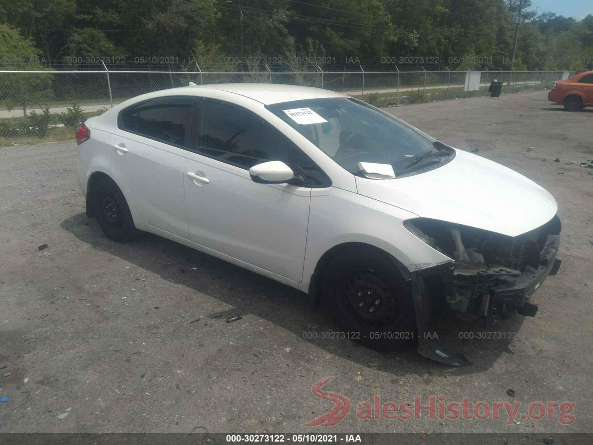 KNAFK4A61G5587480 2016 KIA FORTE