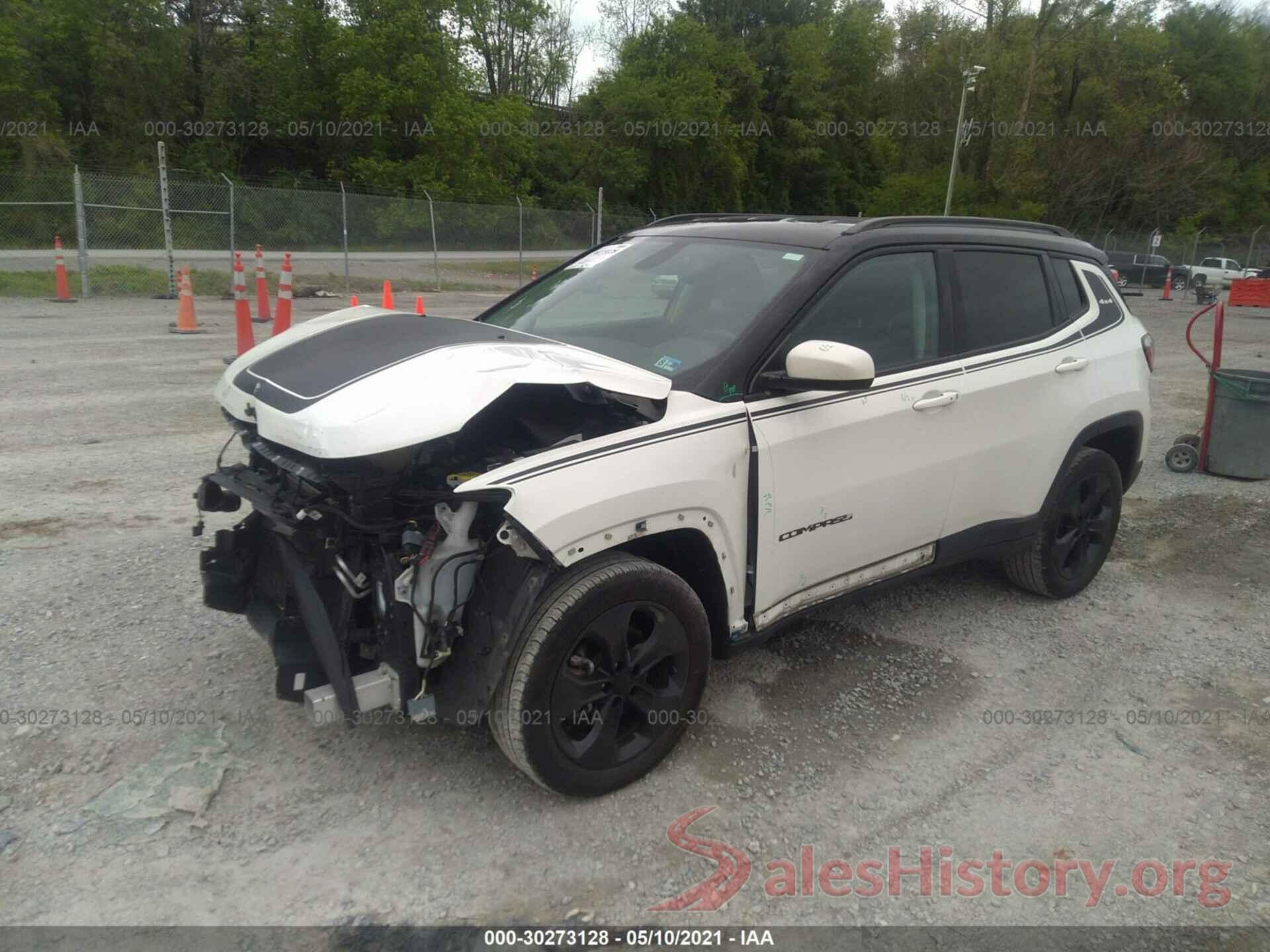 3C4NJDBB9JT301539 2018 JEEP COMPASS