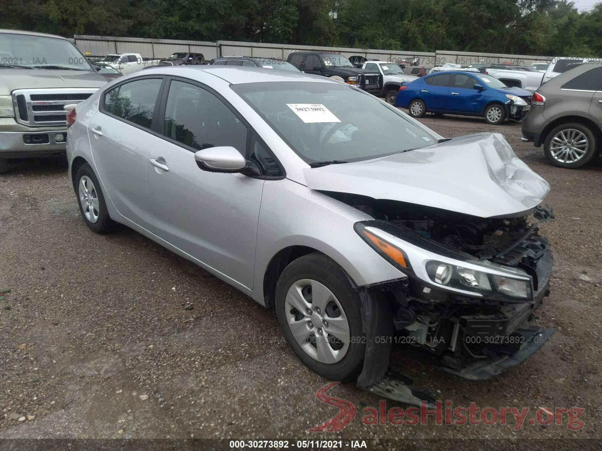 3KPFK4A7XJE266898 2018 KIA FORTE