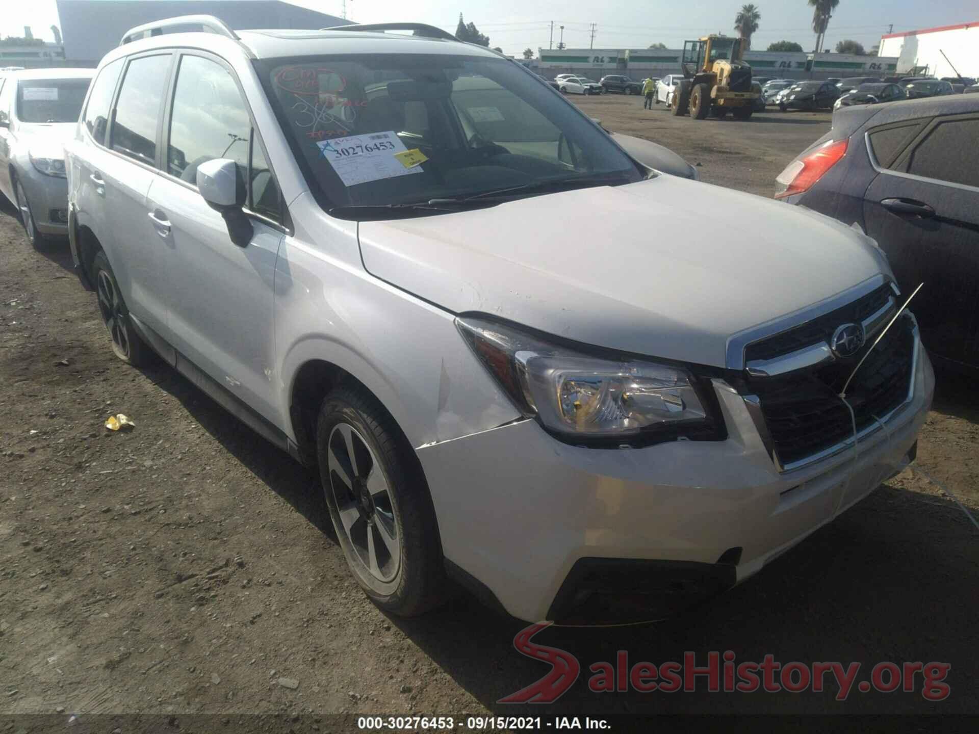 JF2SJAGC4JH549300 2018 SUBARU FORESTER