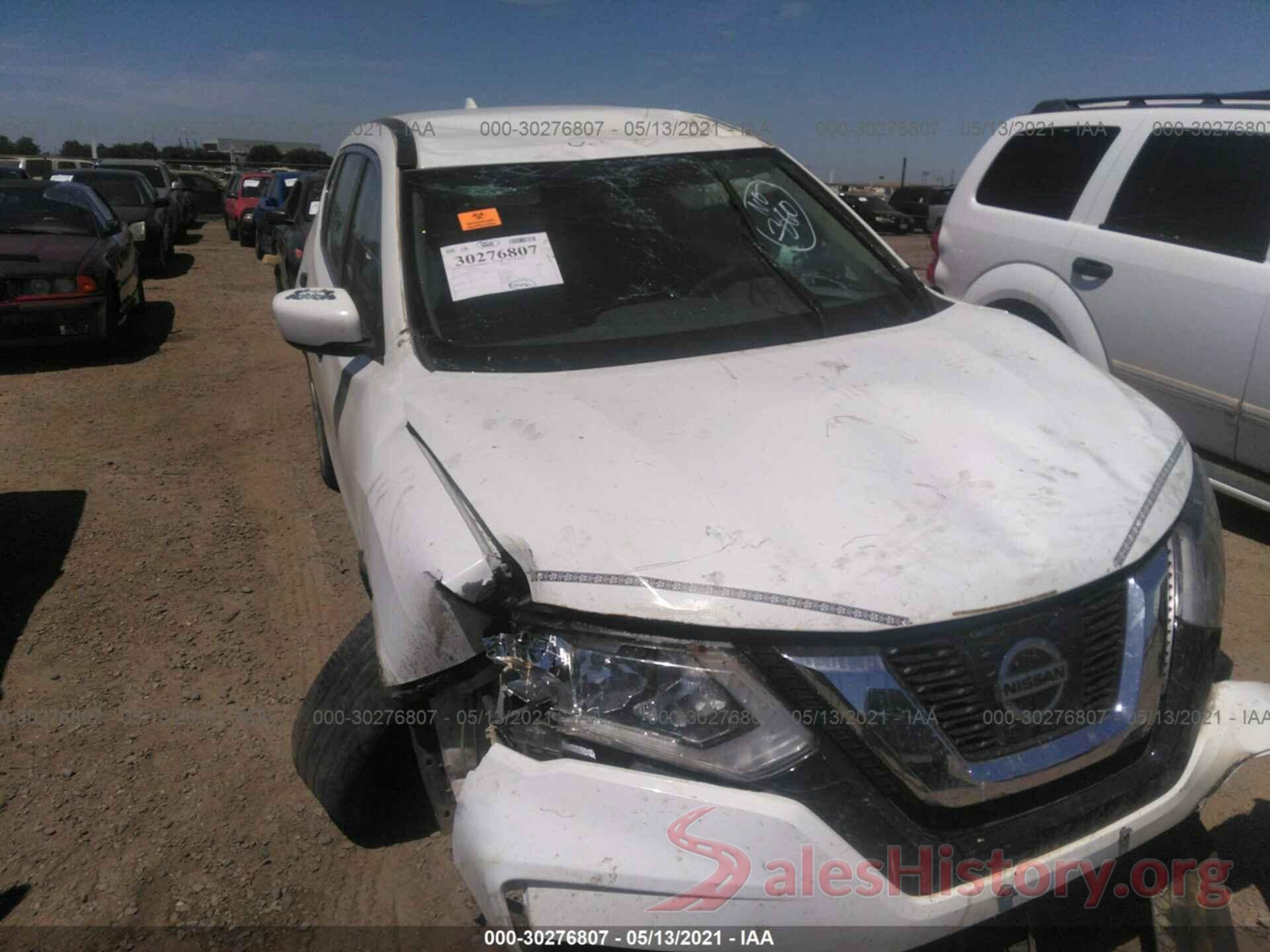 KNMAT2MV5HP577235 2017 NISSAN ROGUE