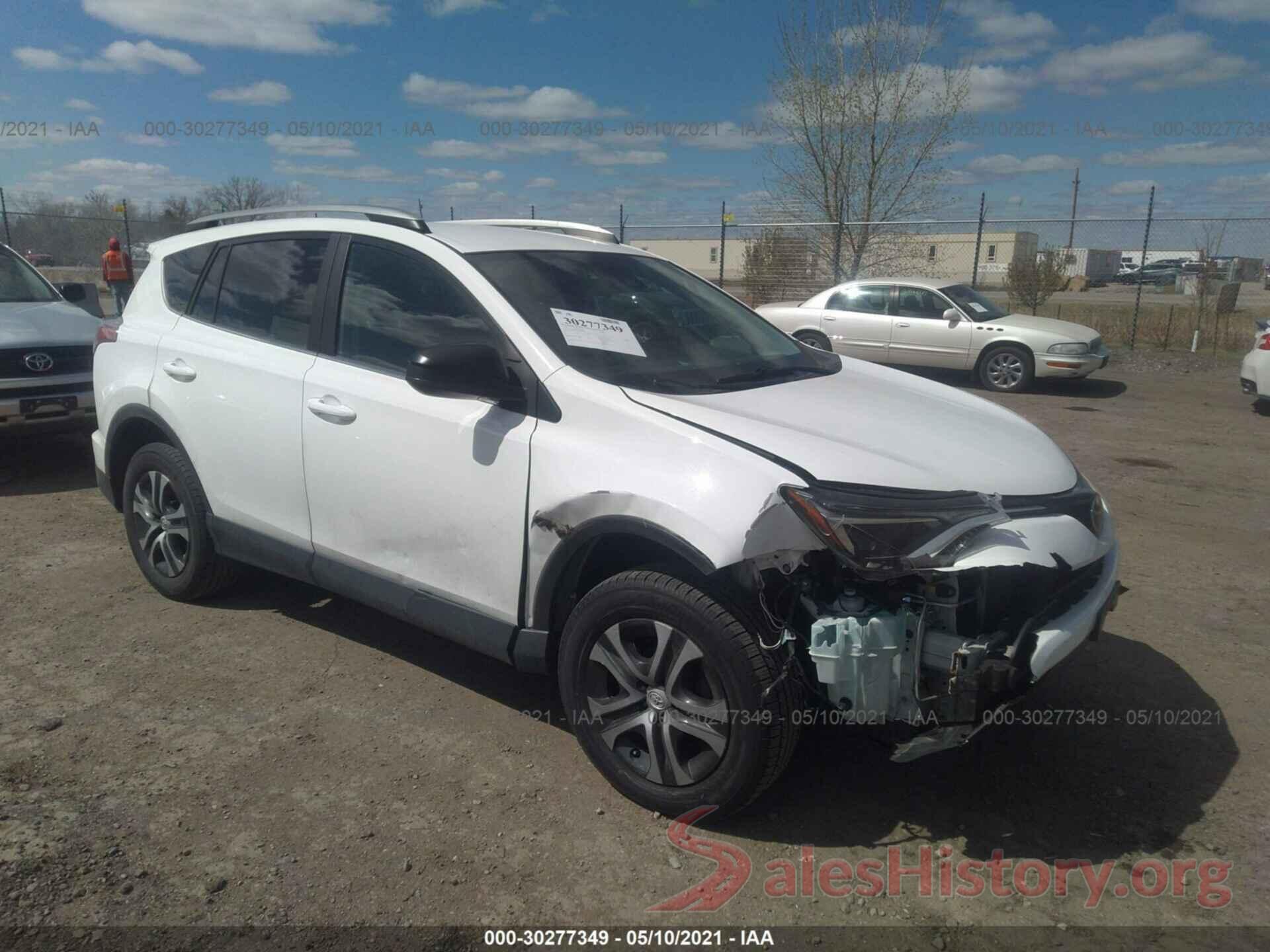 2T3BFREV5HW556652 2017 TOYOTA RAV4