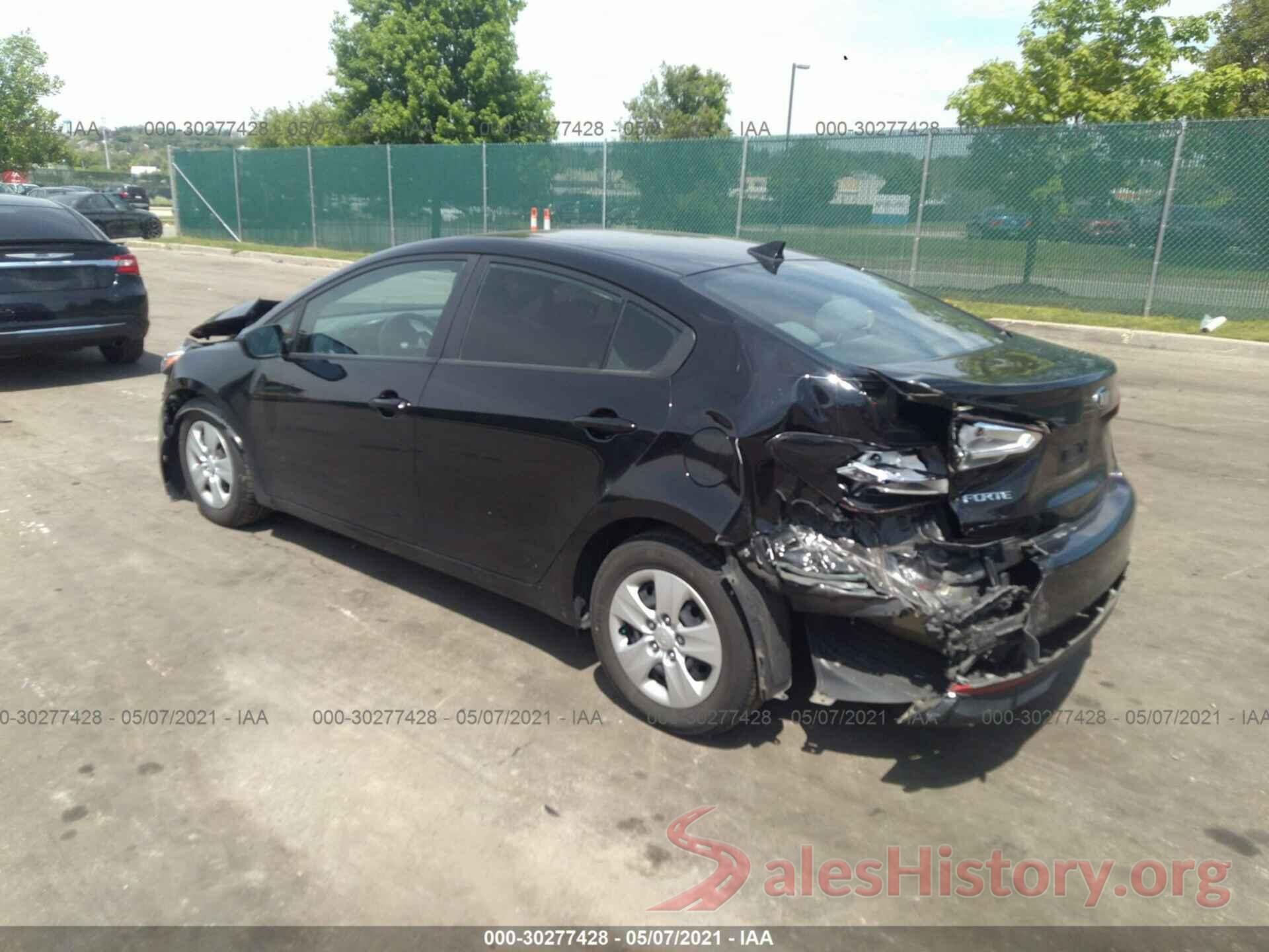 3KPFL4A78HE068098 2017 KIA FORTE