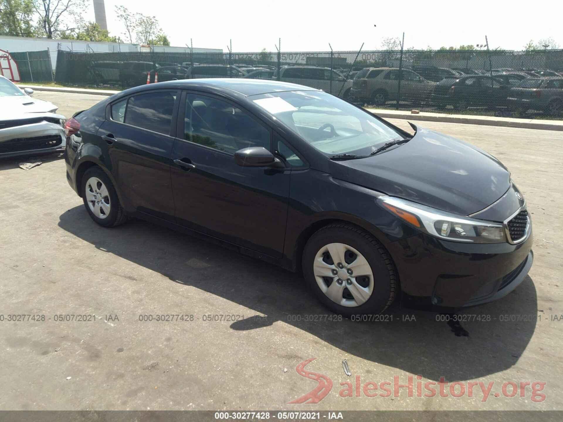 3KPFL4A78HE068098 2017 KIA FORTE