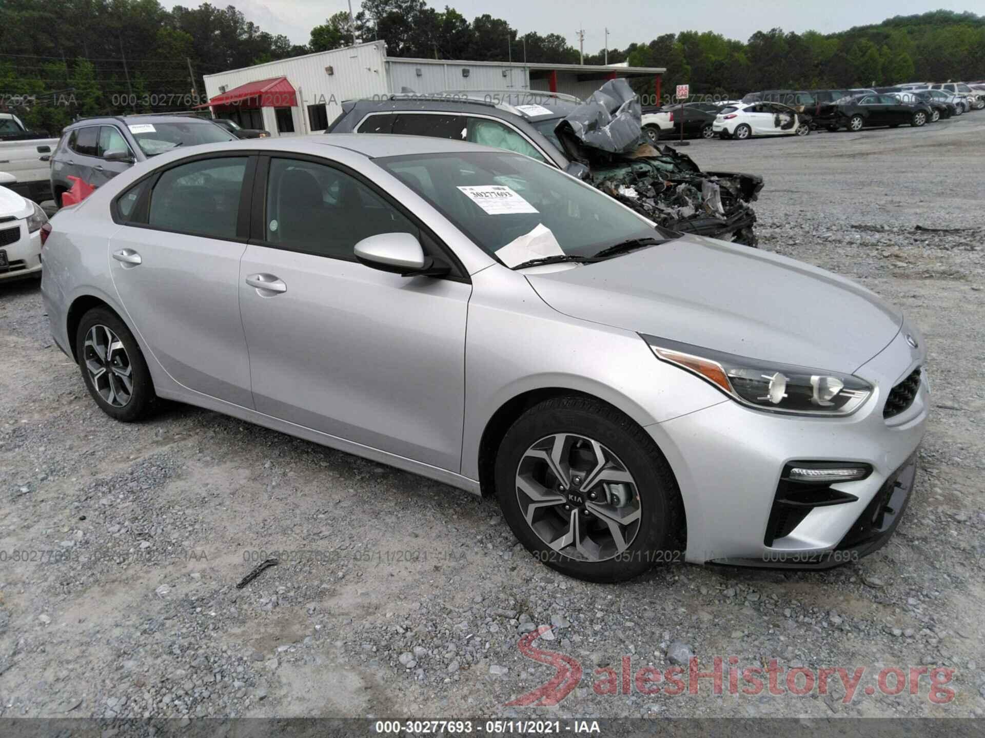 3KPF24AD2ME307762 2021 KIA FORTE