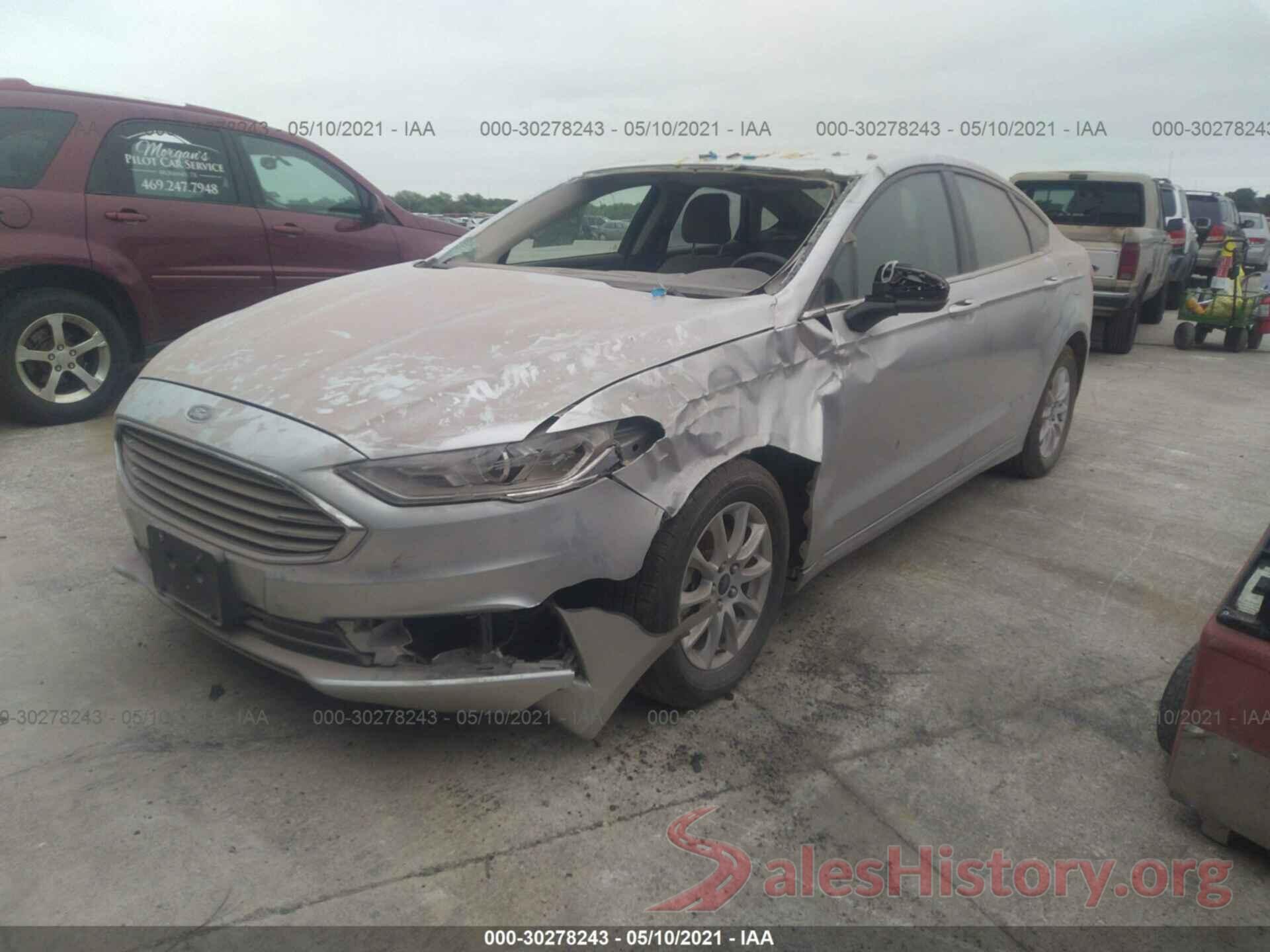 3FA6P0G76JR262556 2018 FORD FUSION