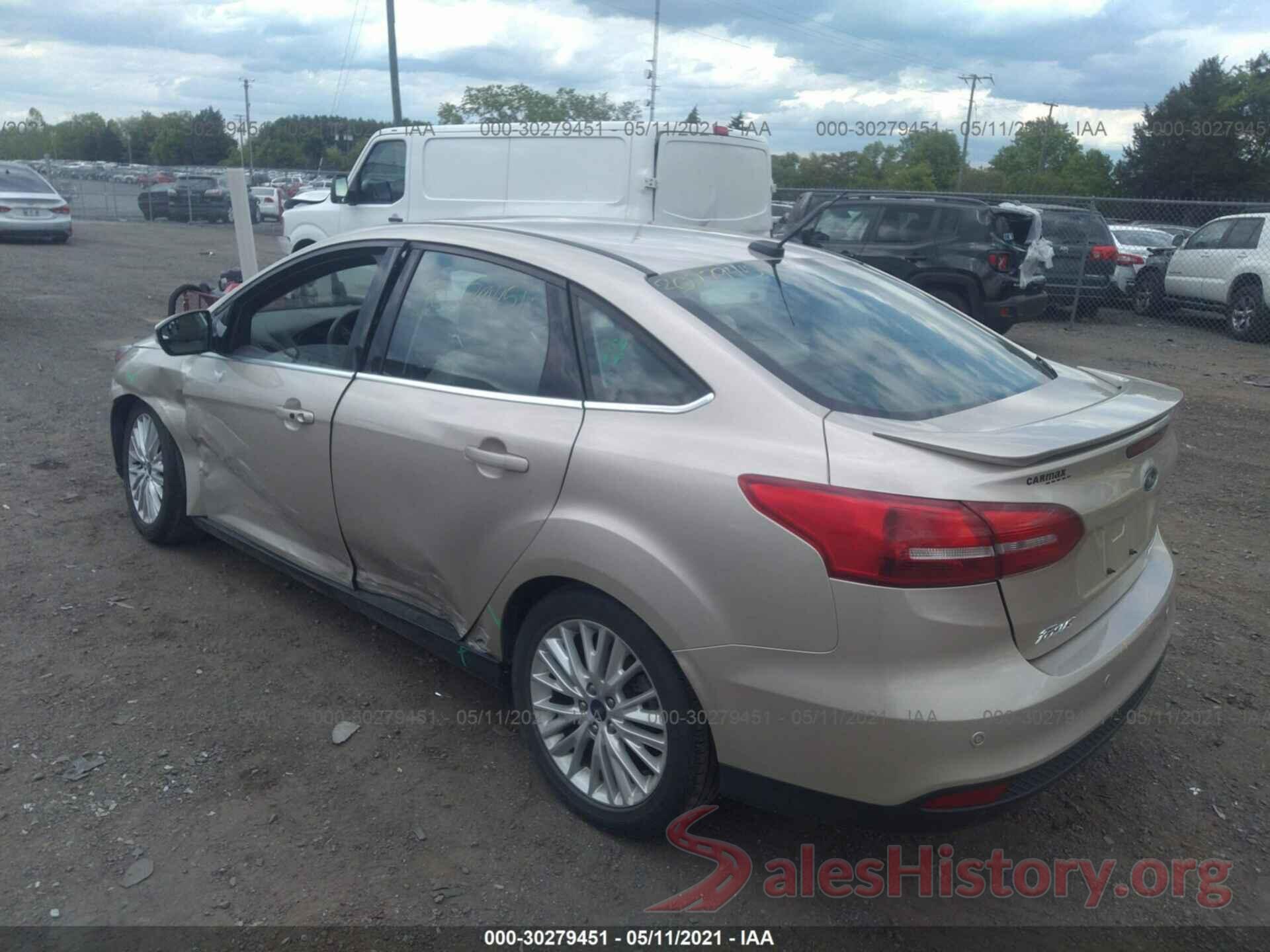 1FADP3J24HL272744 2017 FORD FOCUS