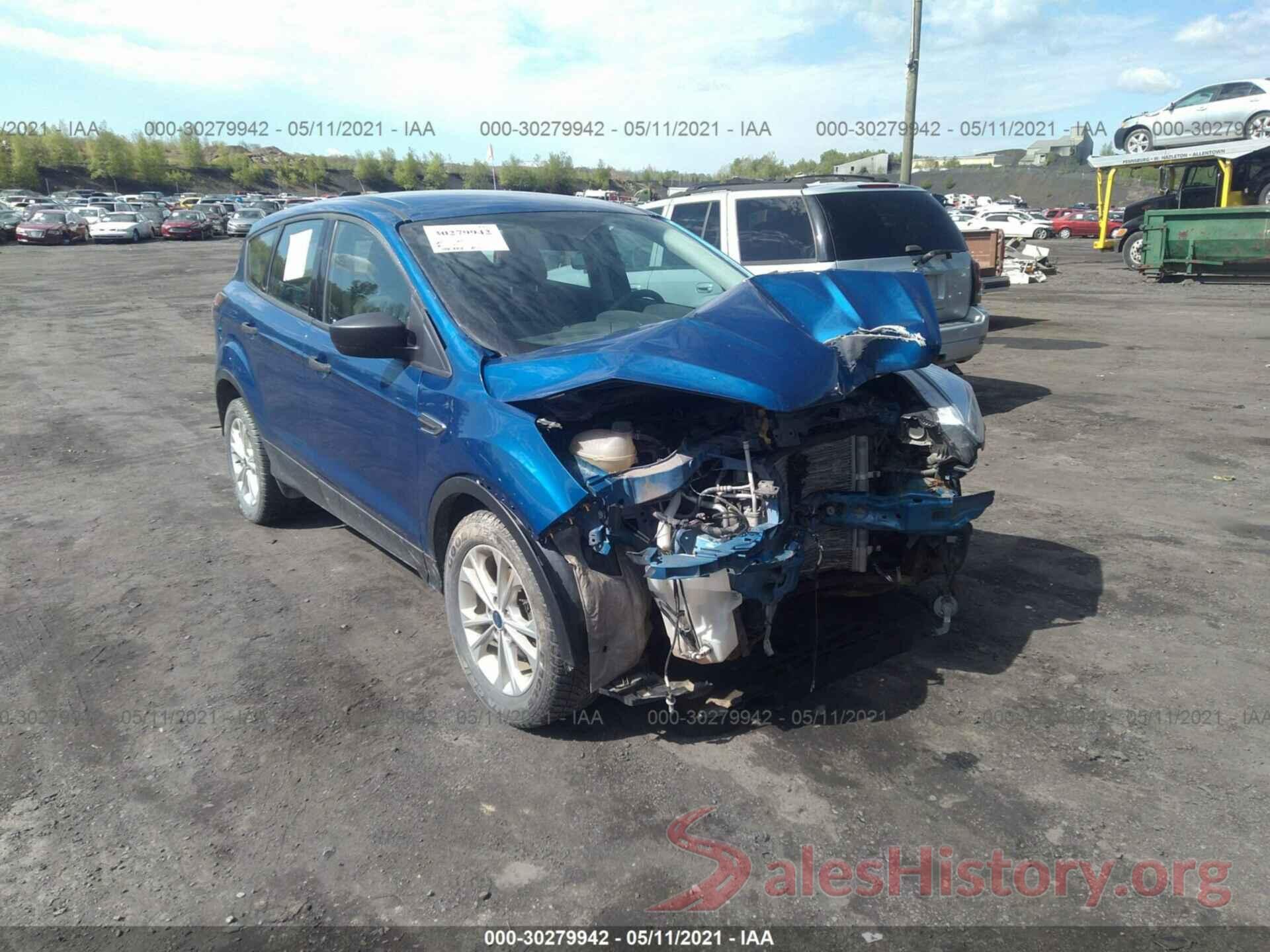 1FMCU0F70HUA44795 2017 FORD ESCAPE