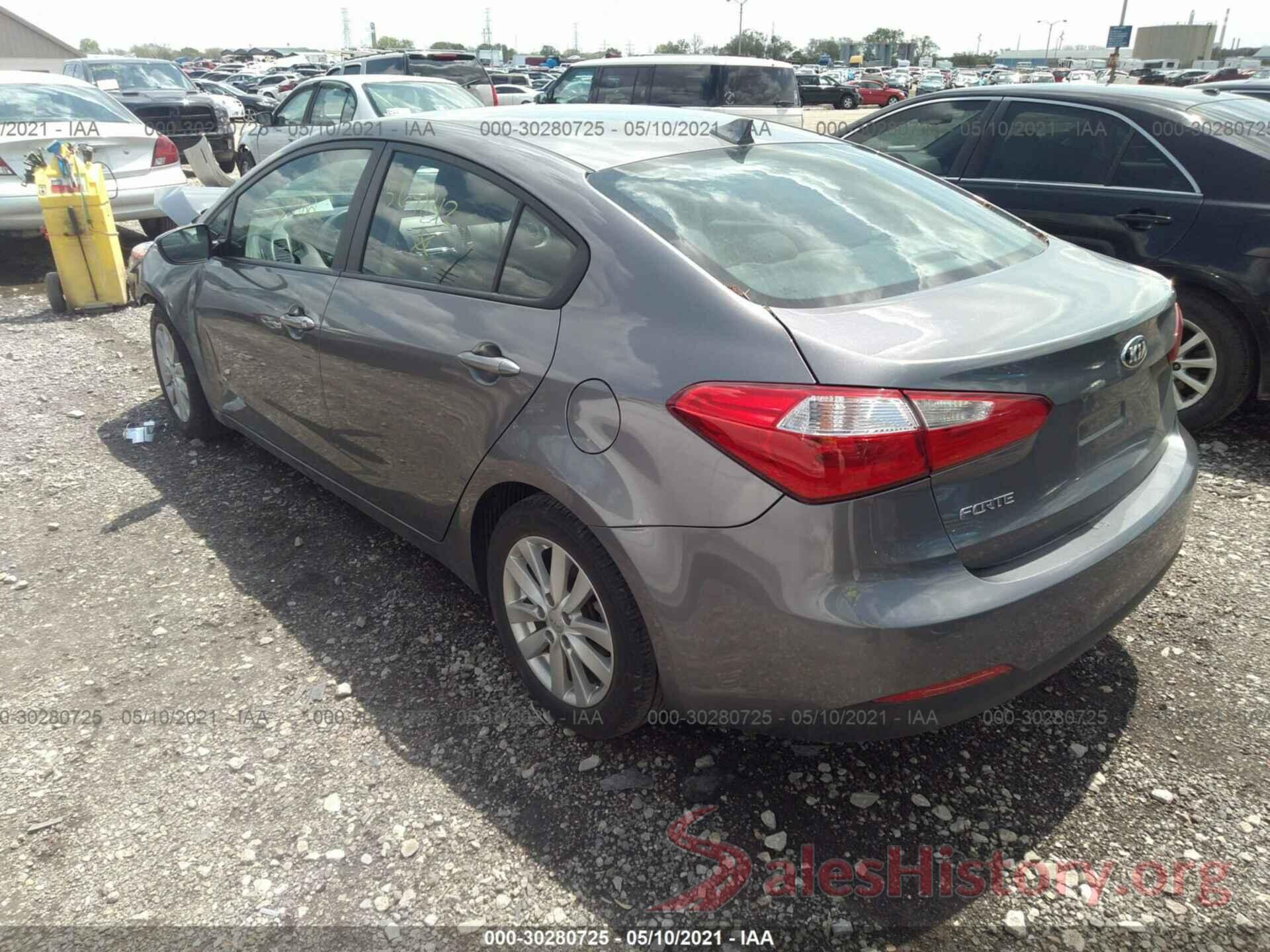 KNAFX4A62G5564842 2016 KIA FORTE