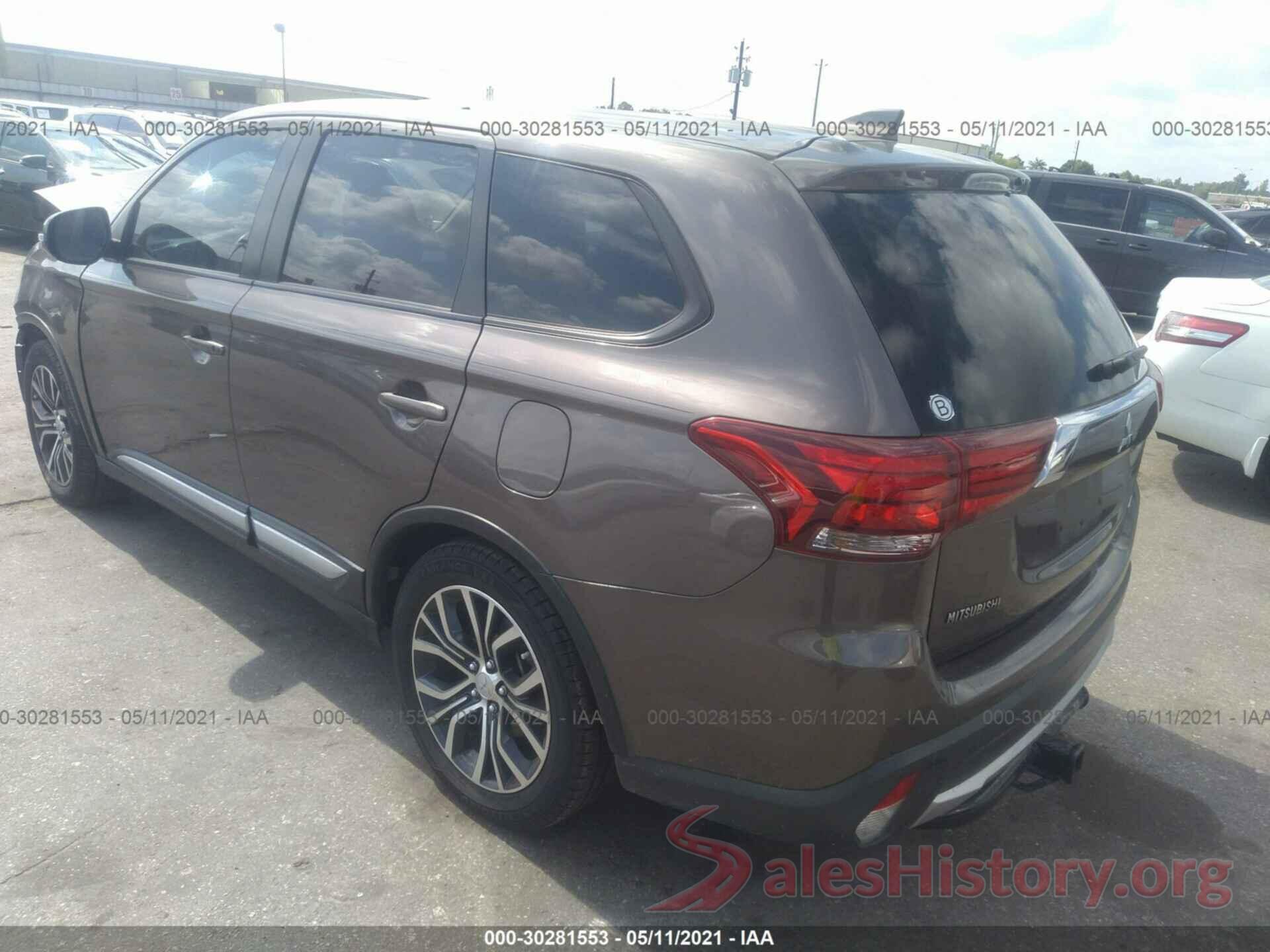 JA4AD3A38HZ013017 2017 MITSUBISHI OUTLANDER