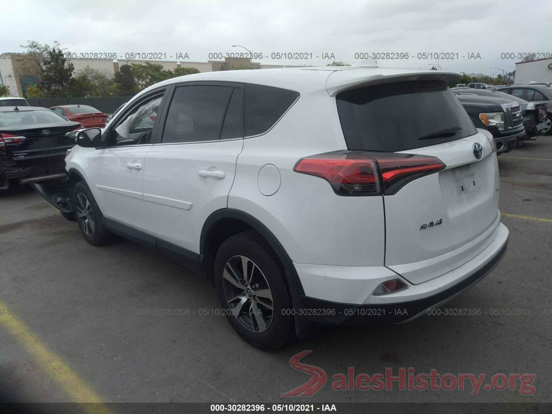 2T3WFREV1JW516088 2018 TOYOTA RAV4