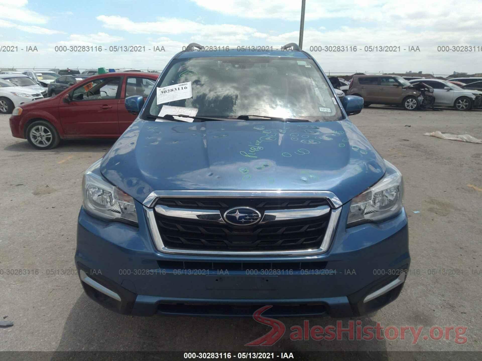 JF2SJAGC3JH478963 2018 SUBARU FORESTER