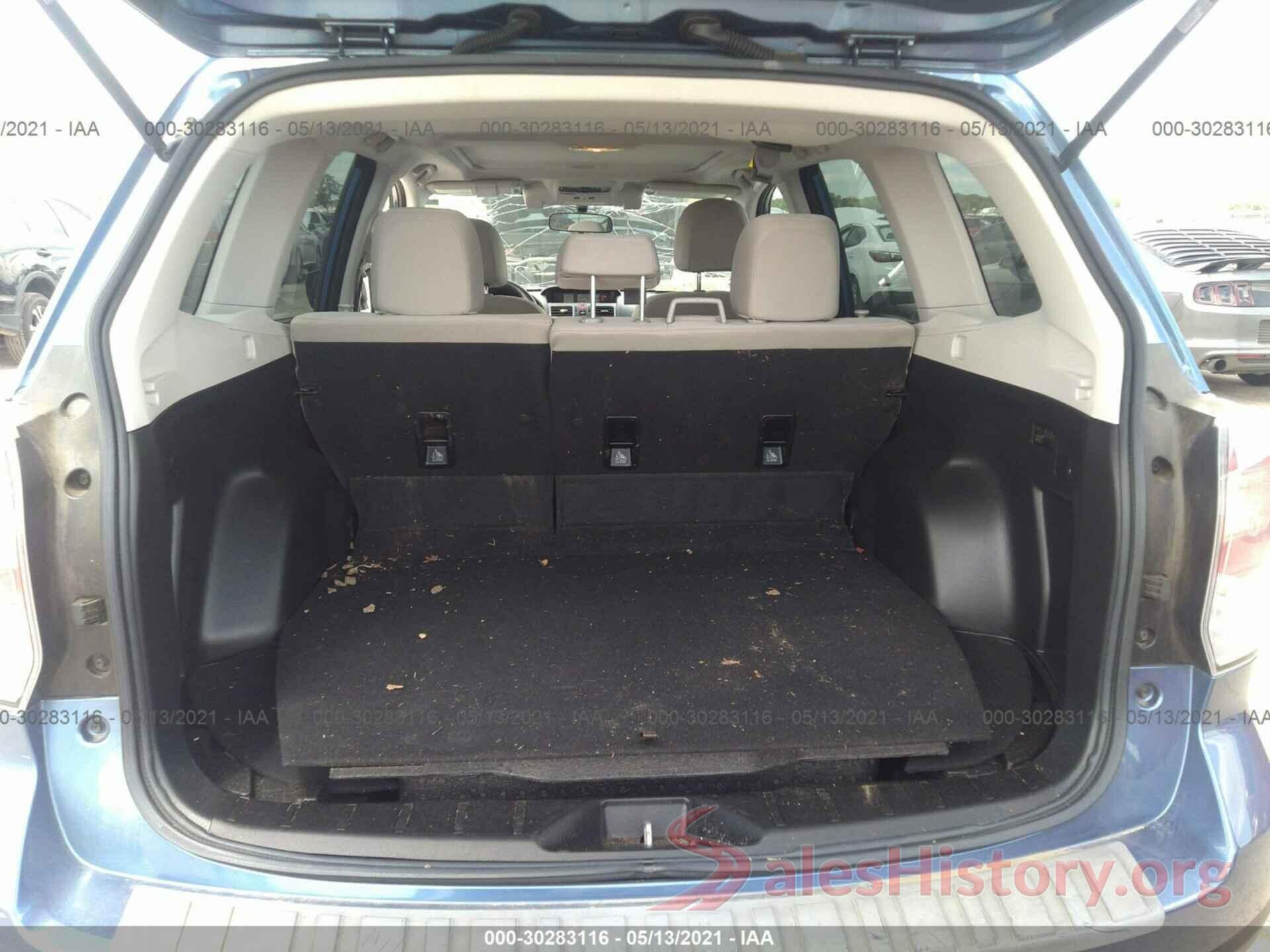 JF2SJAGC3JH478963 2018 SUBARU FORESTER